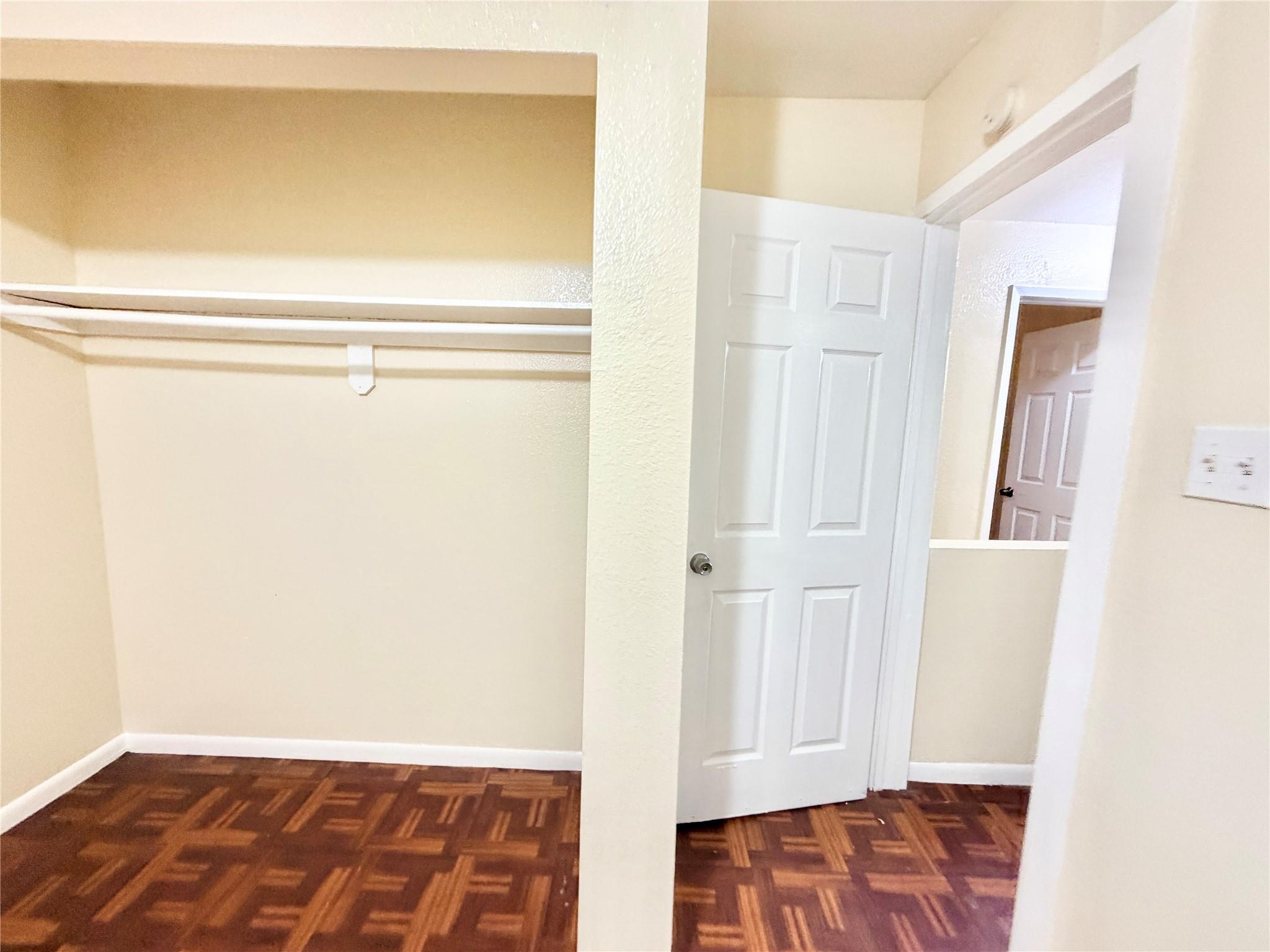 6257 Manor Rd #b Property Photo 35