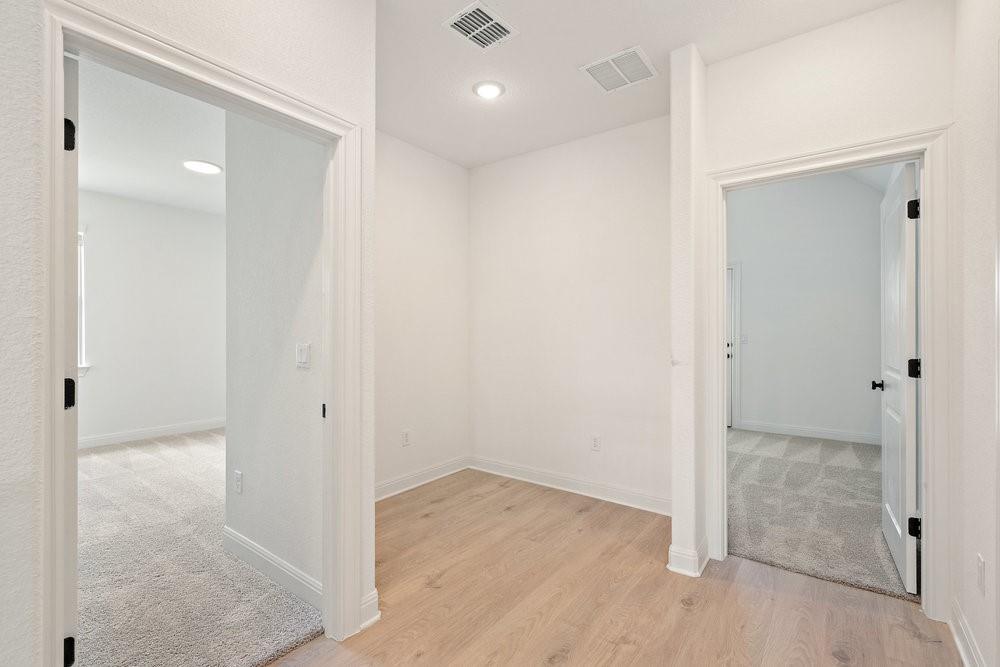 1912 Kit Cir Property Photo 25