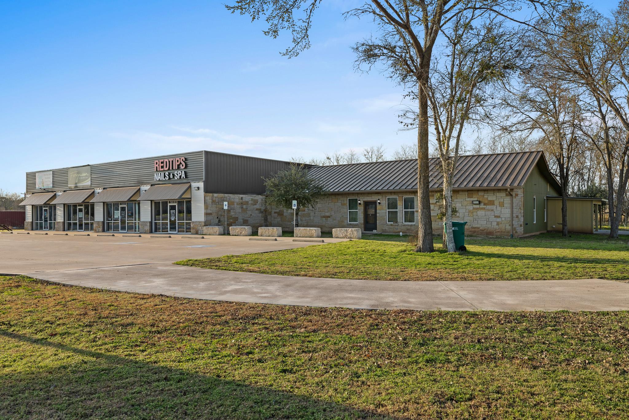 1417 W State Highway 71 None #e Property Photo 2