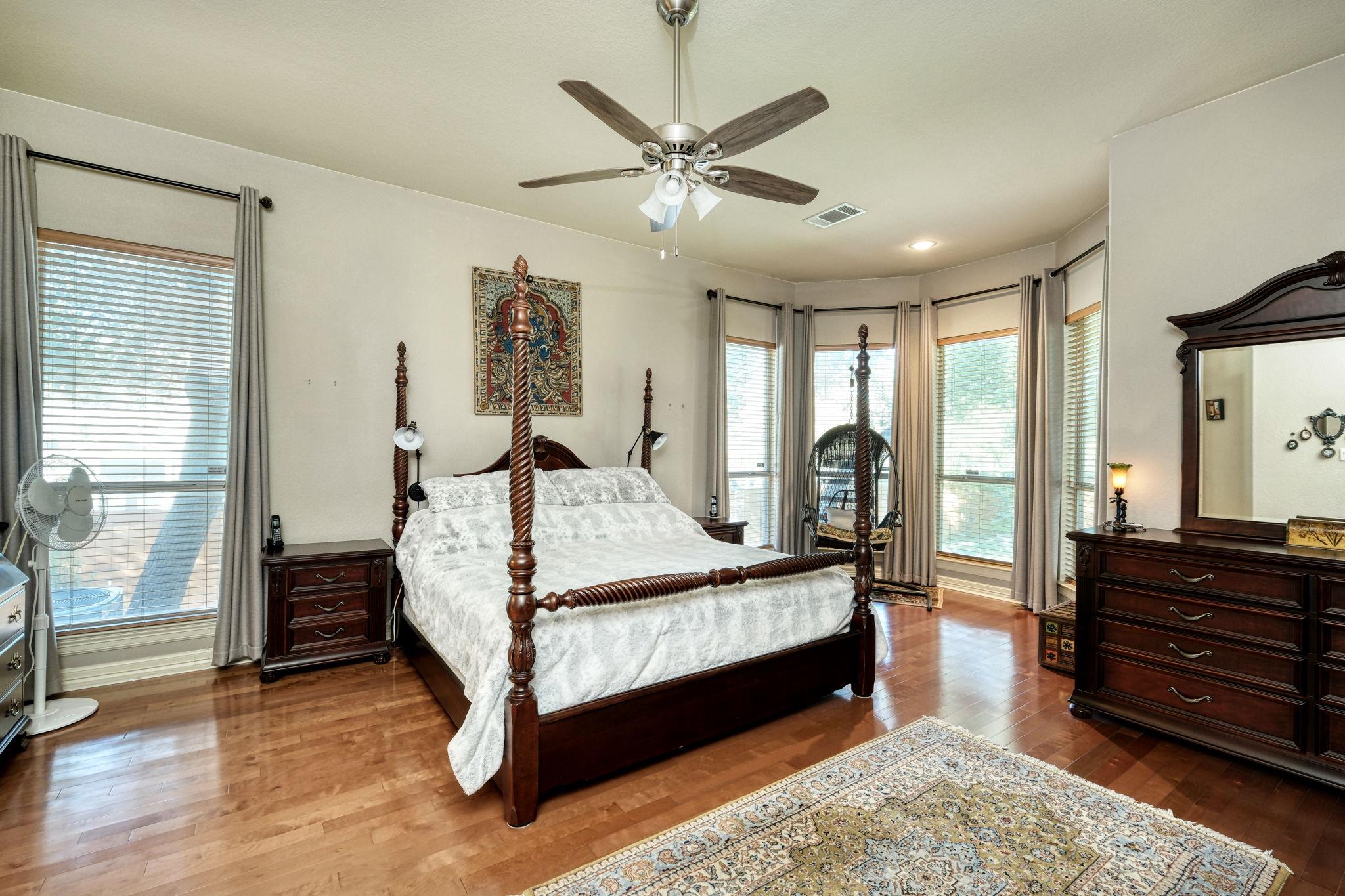 1800 Bluffwood Pl Property Photo 12