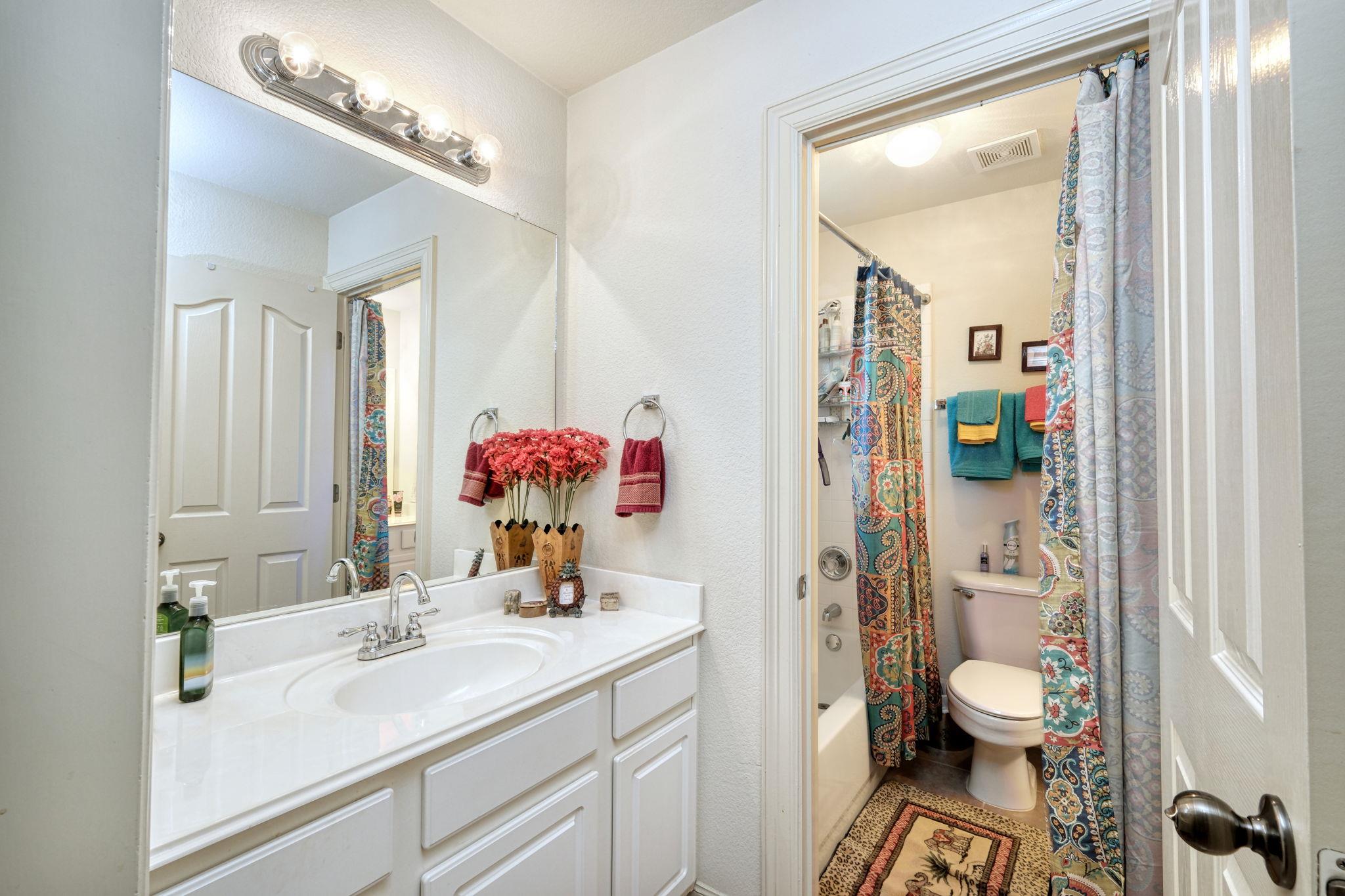1800 Bluffwood Pl Property Photo 21