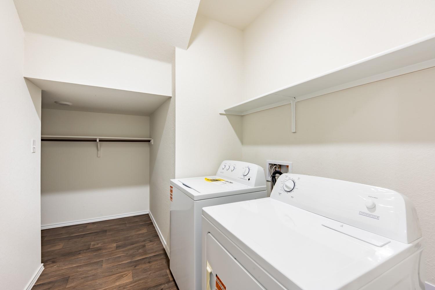14500 Fitzgibbon Dr Property Photo 30