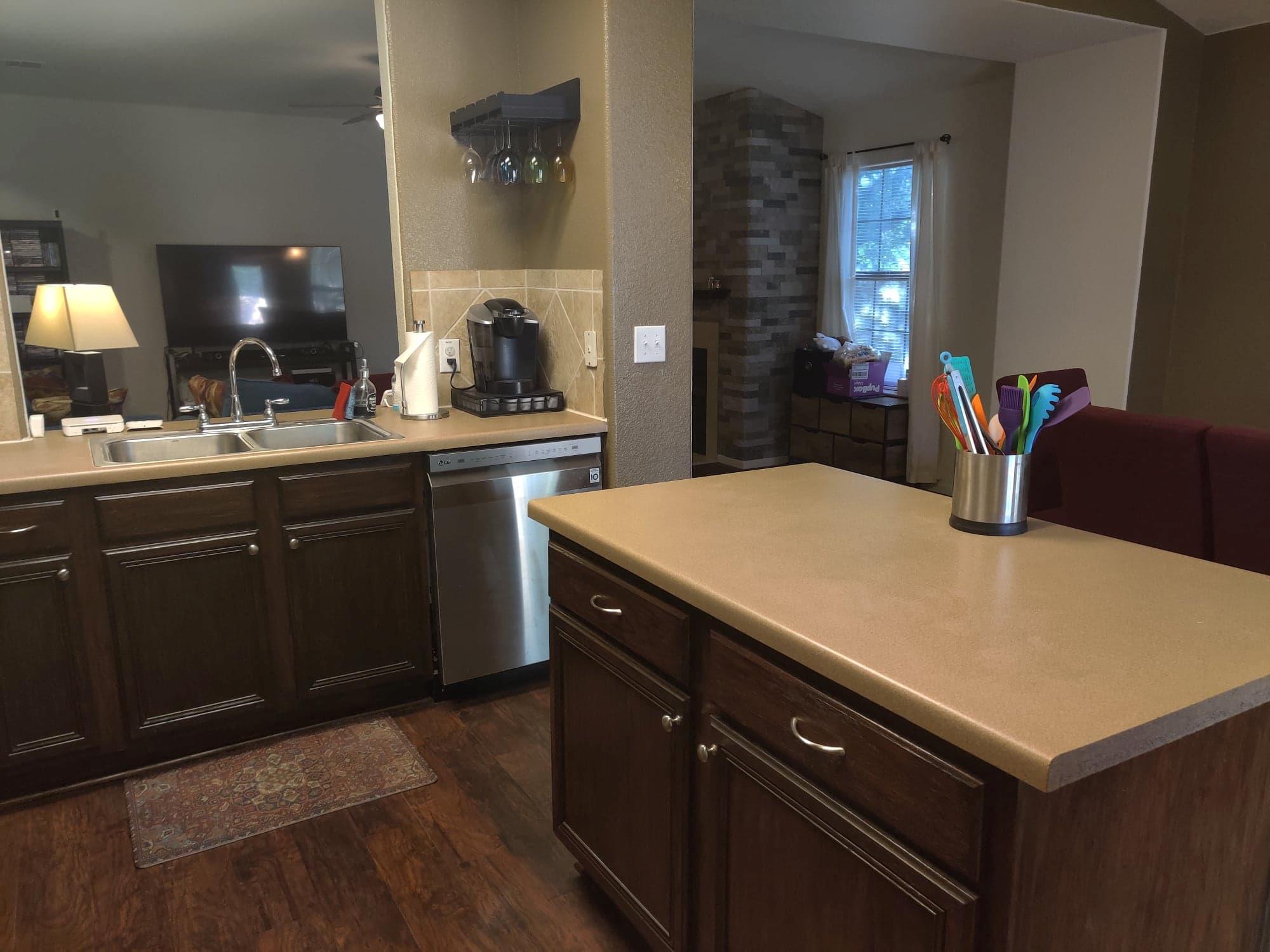 6400 Ken Caryl Dr Property Photo 11