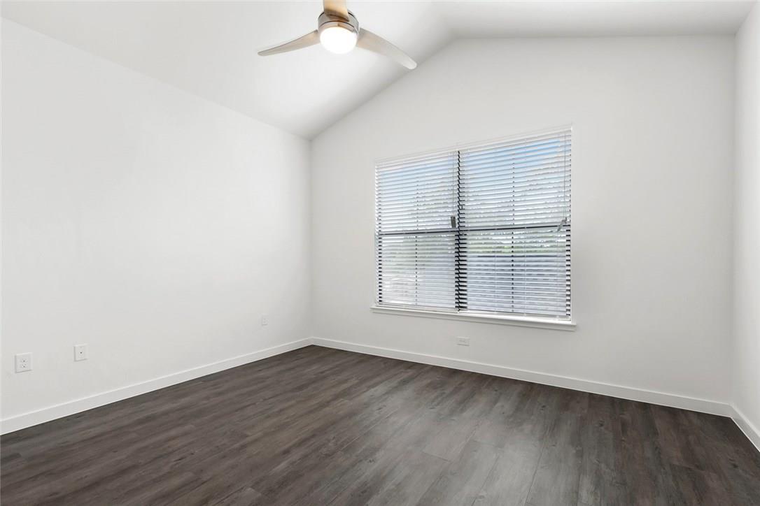 7512 Delafield Ln #a Property Photo 10