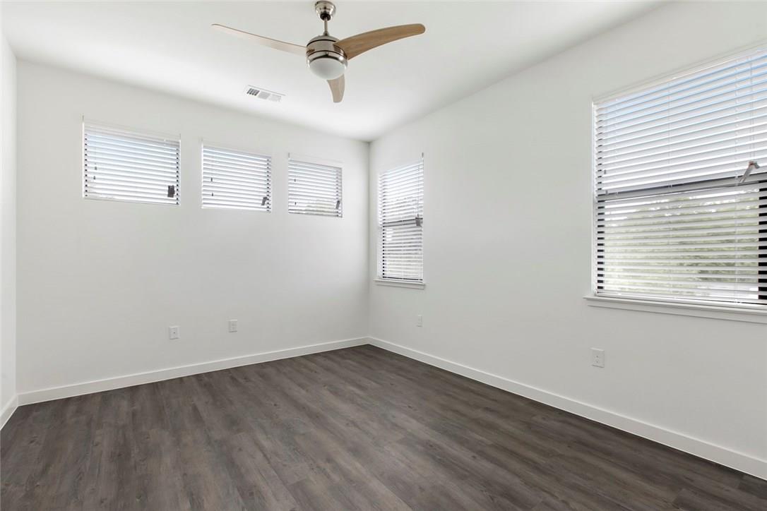 7512 Delafield Ln #a Property Photo 22