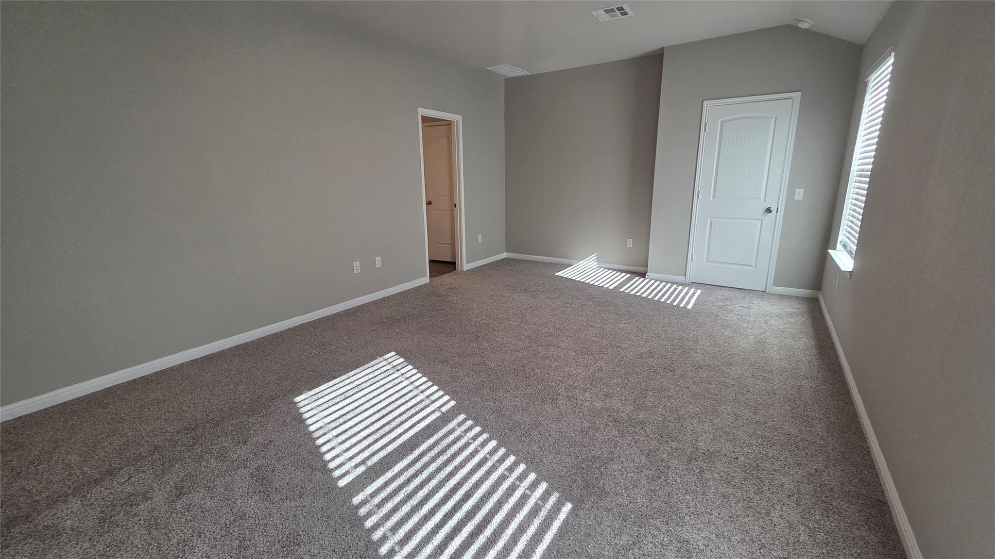 137 Arrowhead Vine St Property Photo 13