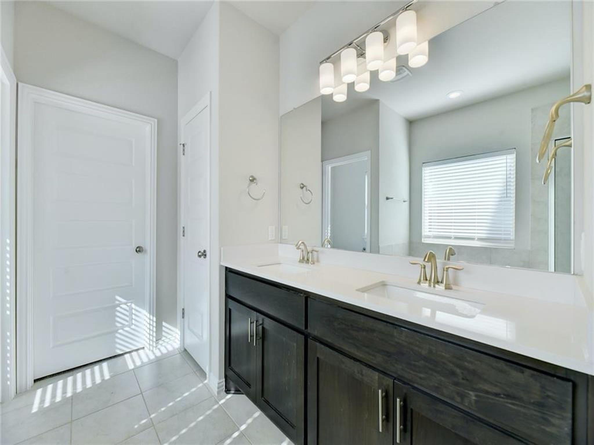 8816 Sikes Way Property Photo 12