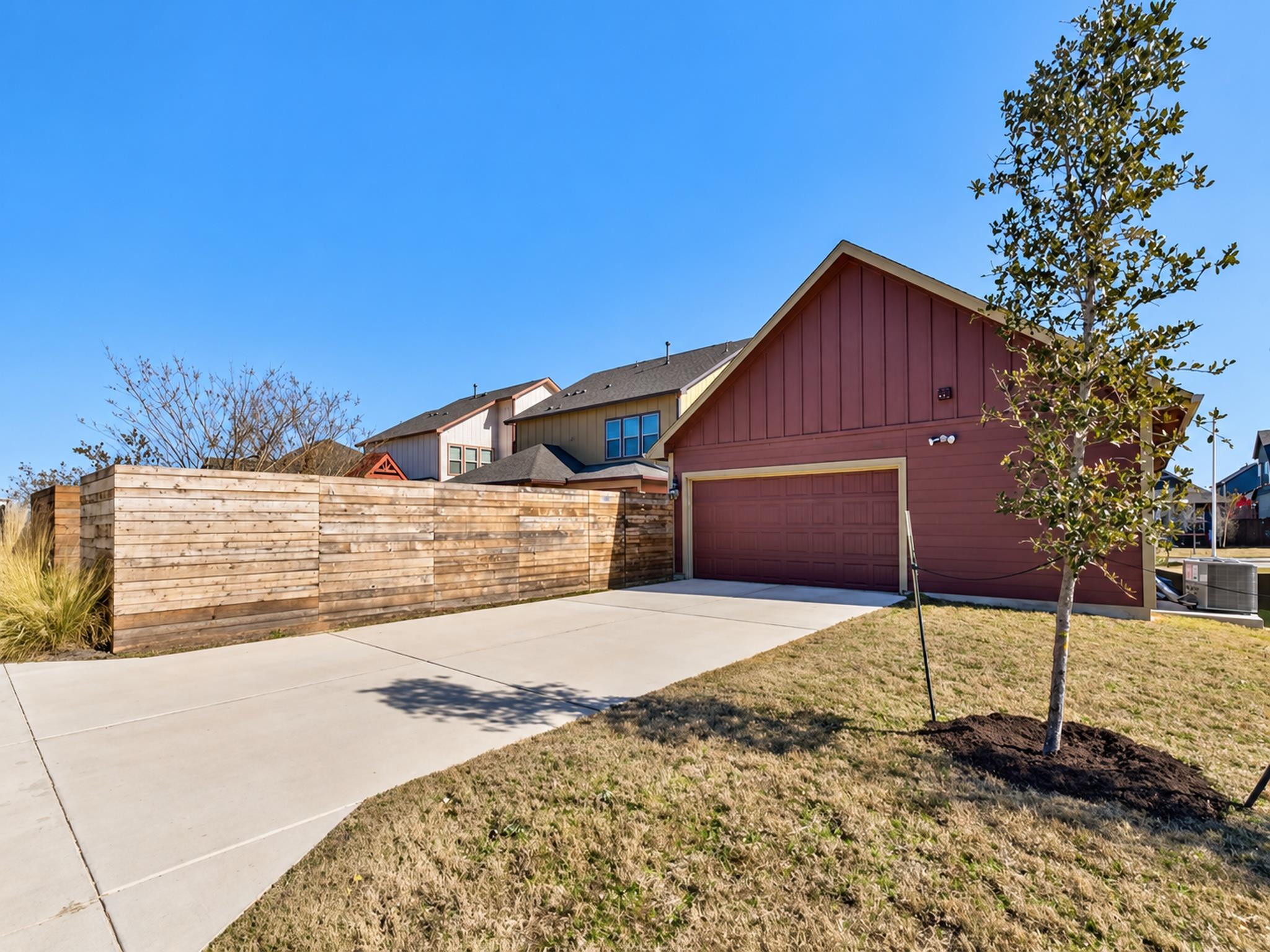 8816 Sikes Way Property Photo 18