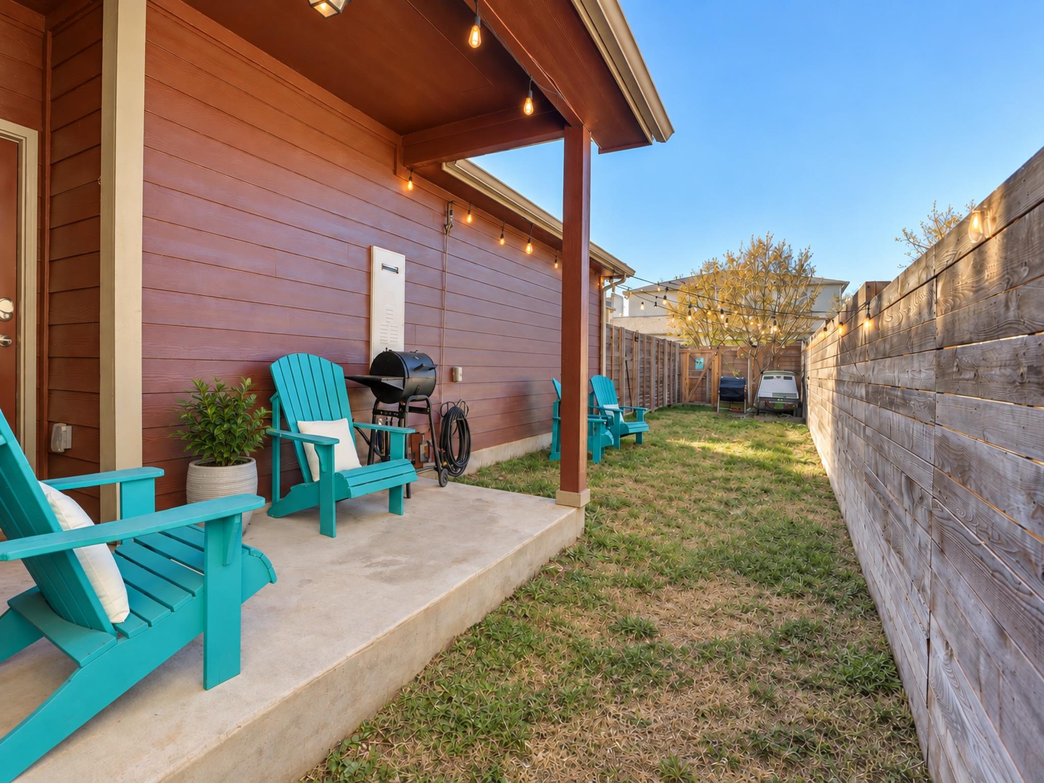 8816 Sikes Way Property Photo 19