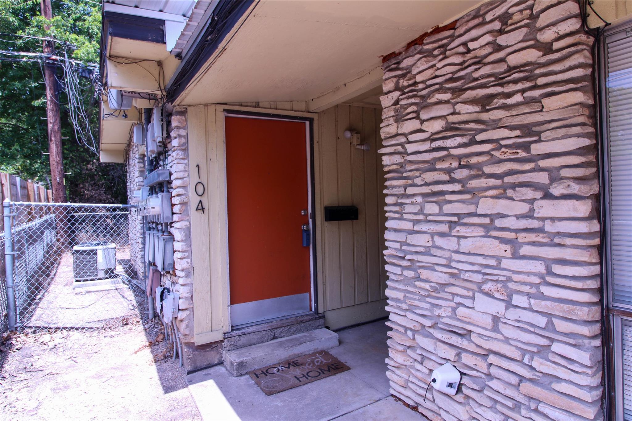300 Franklin Blvd #104 Property Photo 2