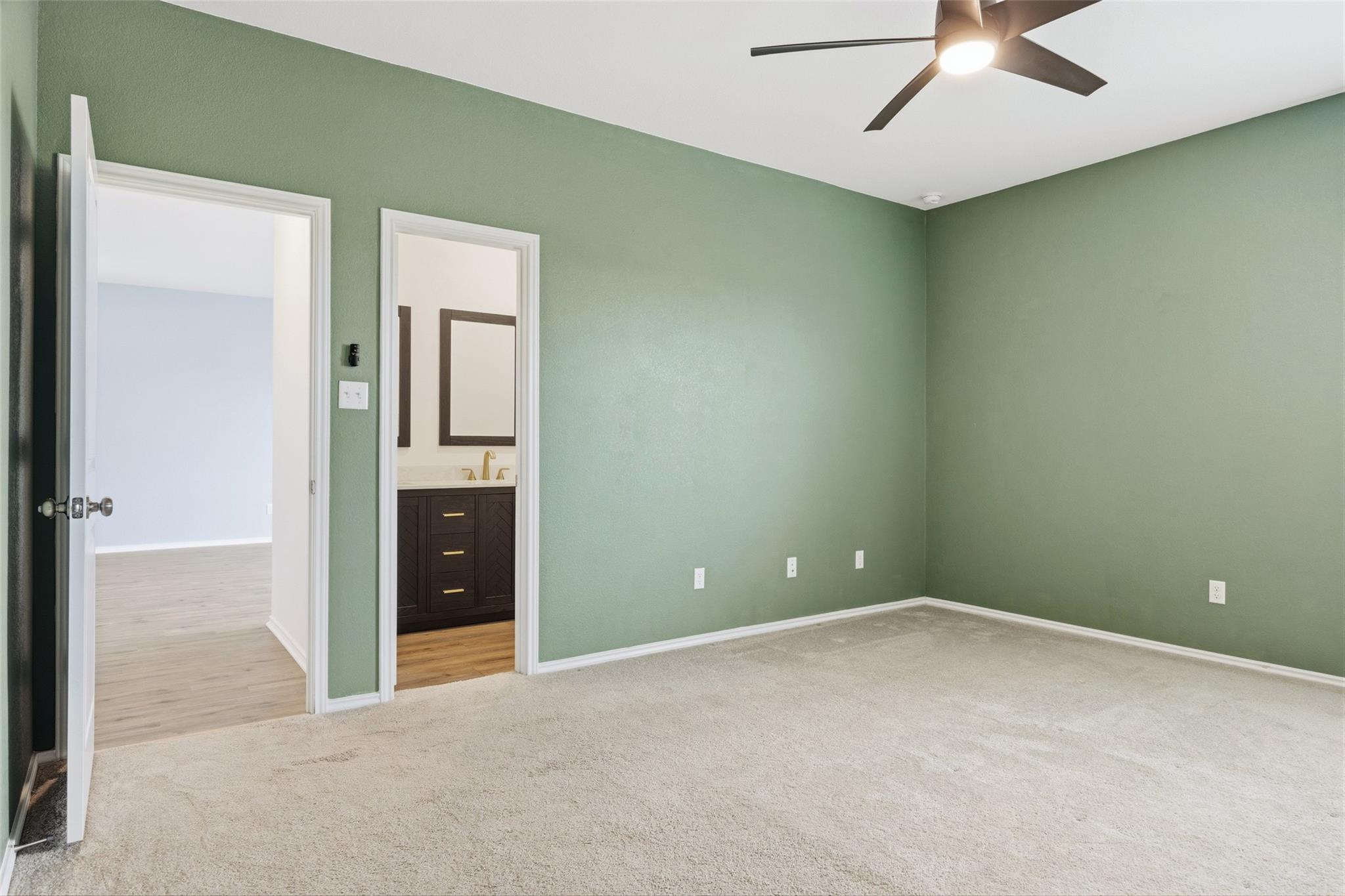 636 The Ugly Way Property Photo 16