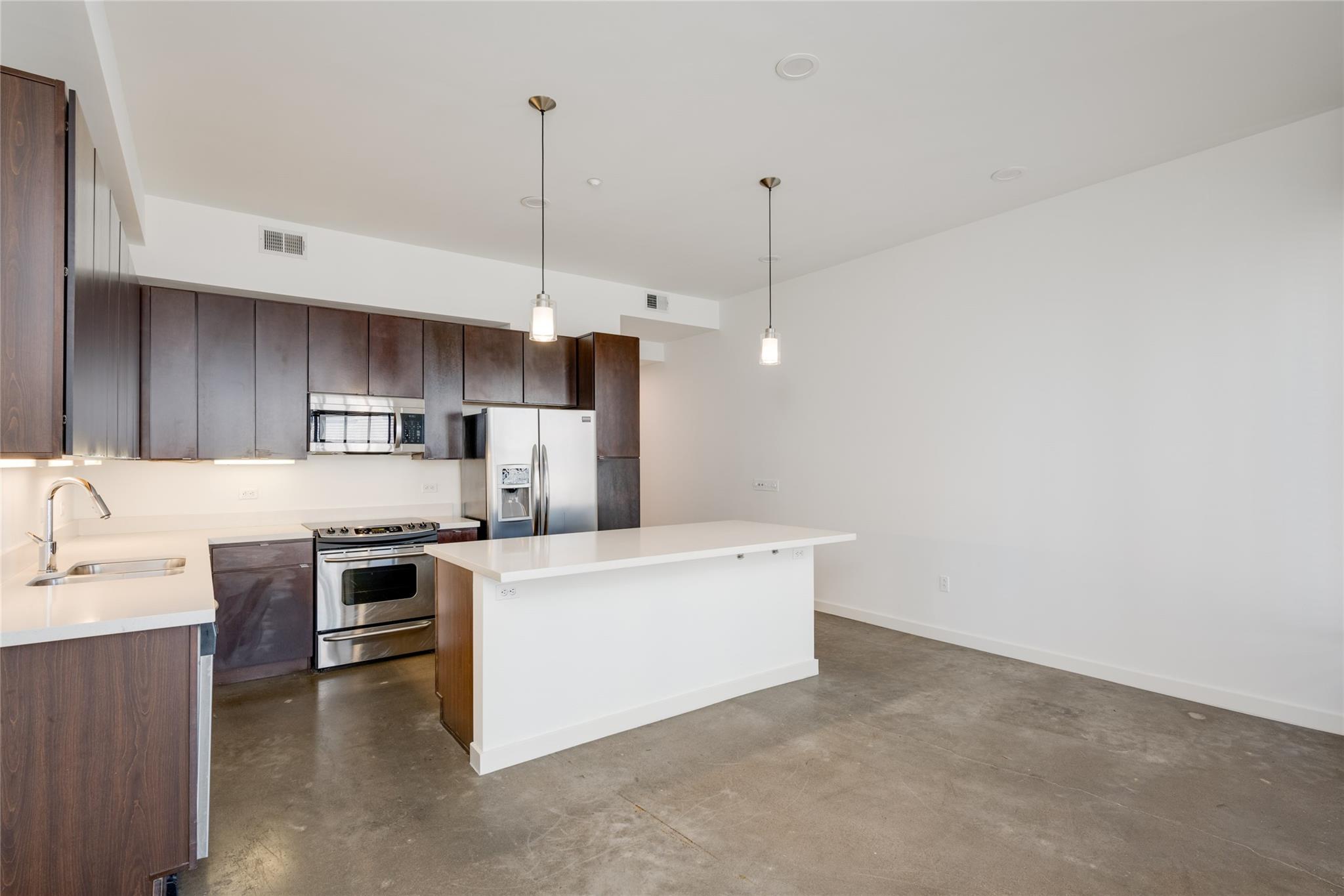 507 Sabine St 1009 Property Photo 12