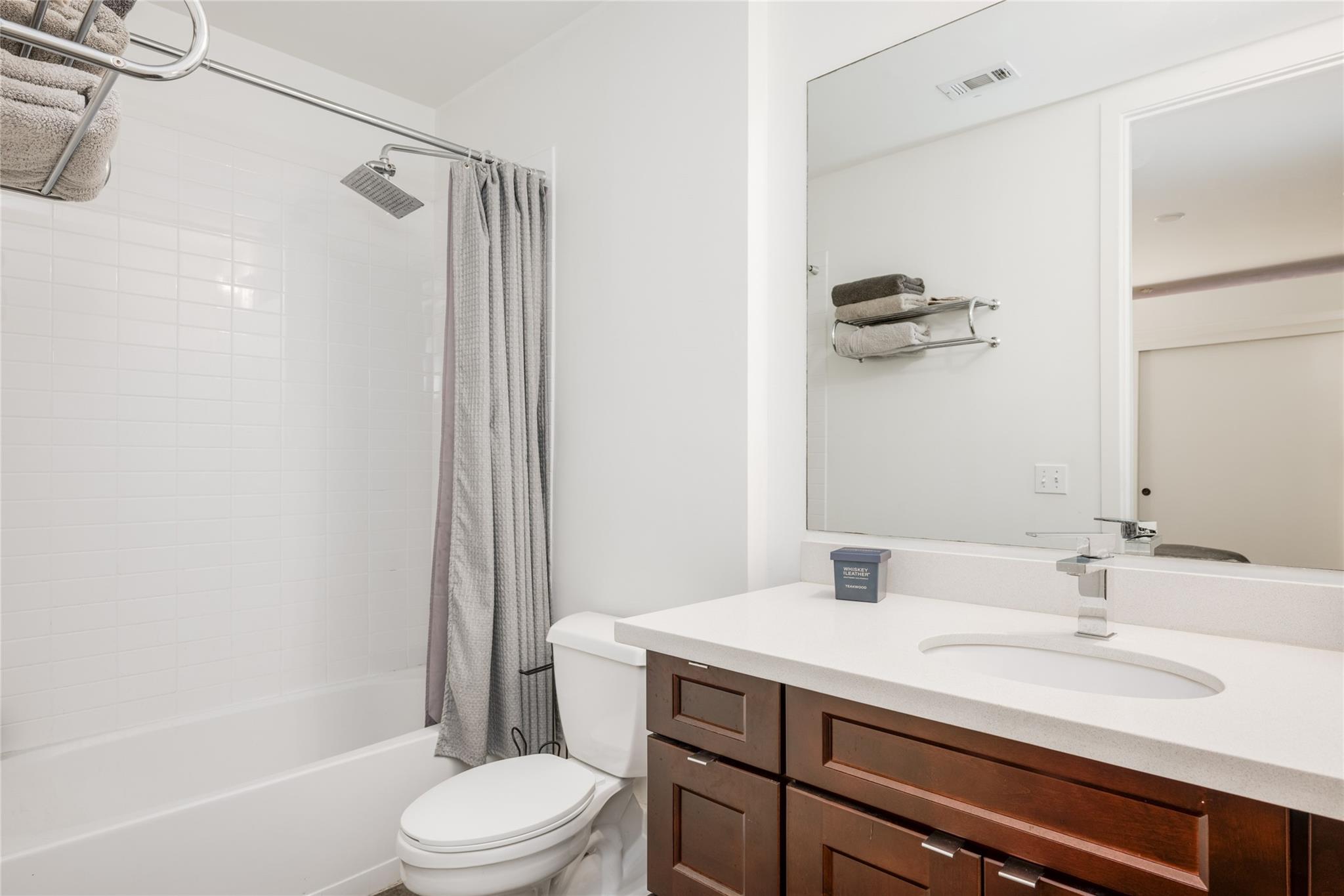 507 Sabine St 1009 Property Photo 18