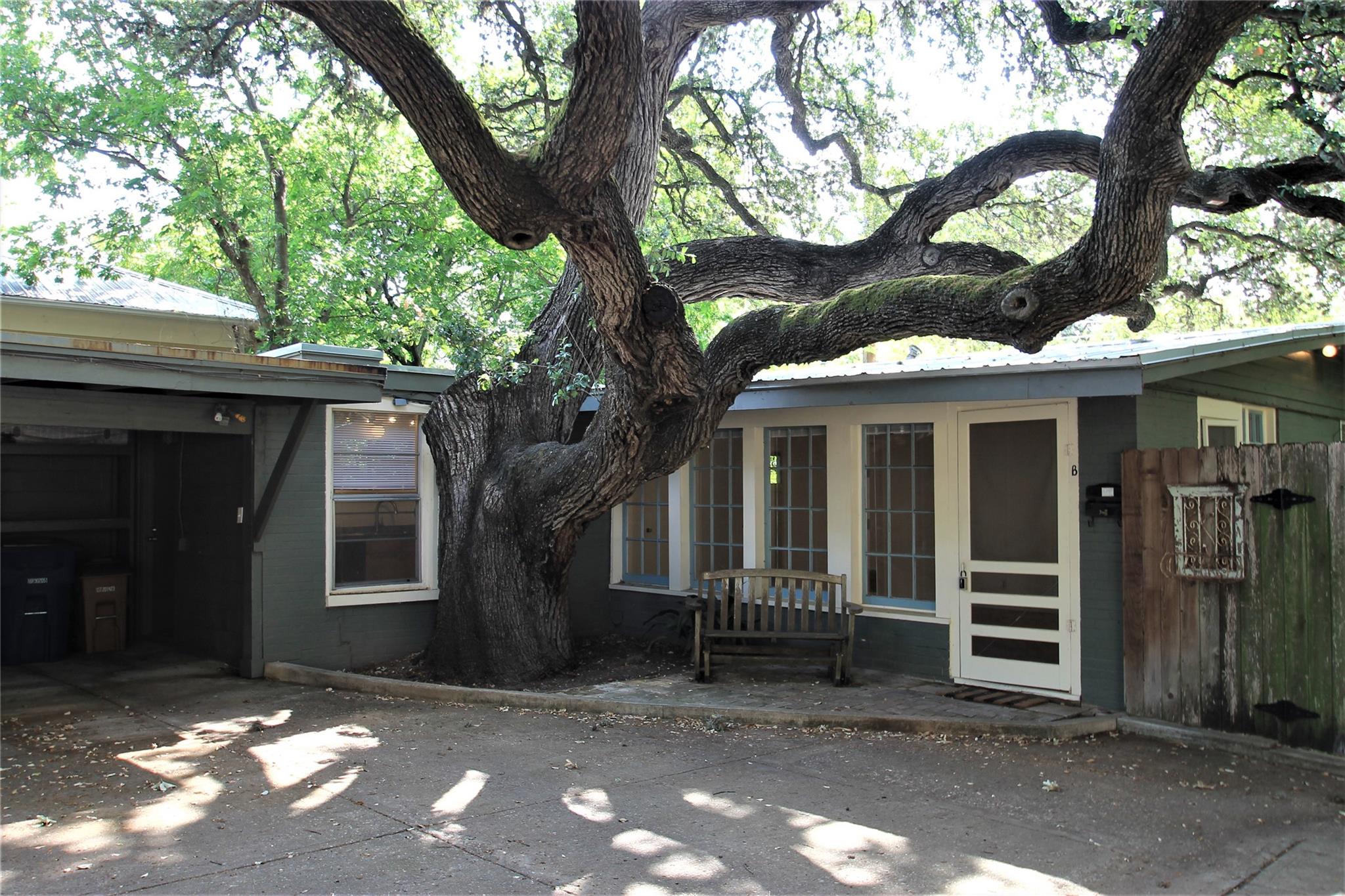 1407 Travis Heights Blvd B Property Photo