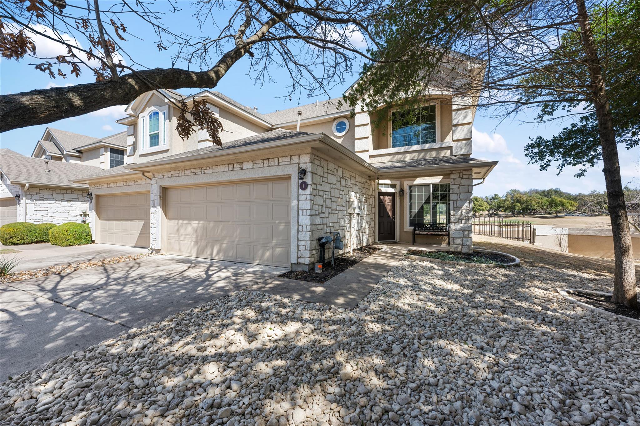 3300 Forest Creek Dr 1 Property Photo 2