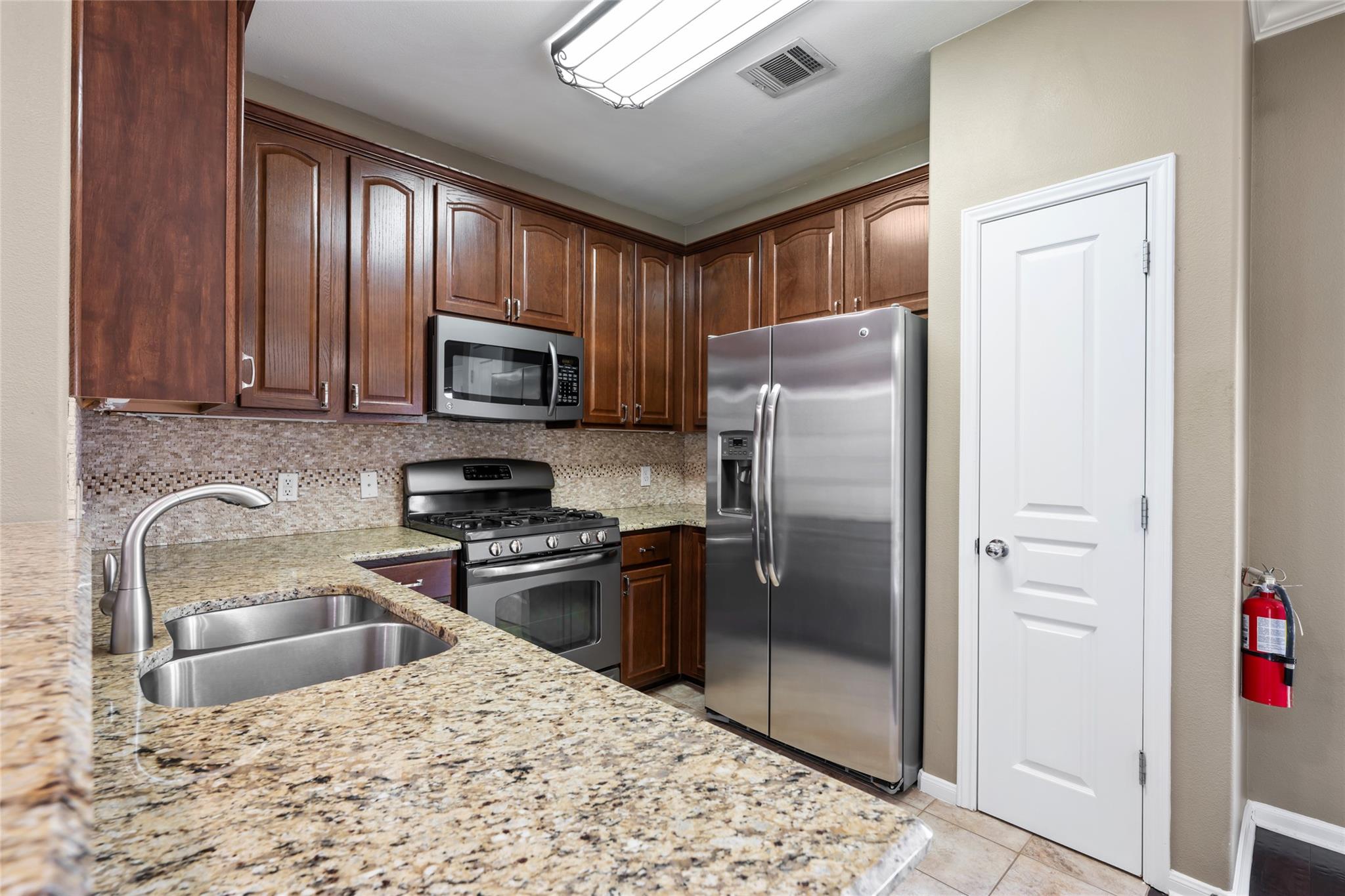 3300 Forest Creek Dr 1 Property Photo 15