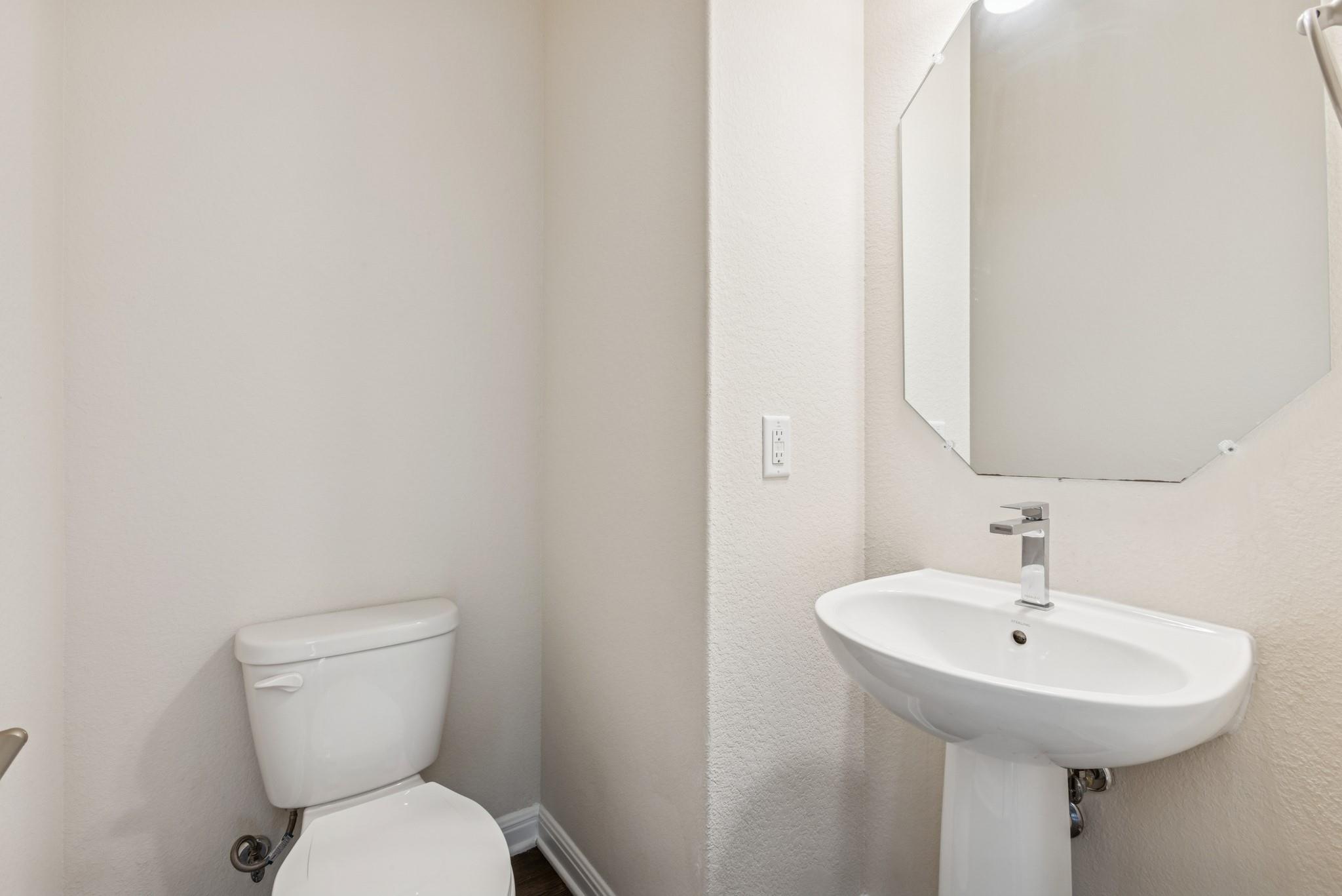 5913 Steep Cactus Trl #a Property Photo 8