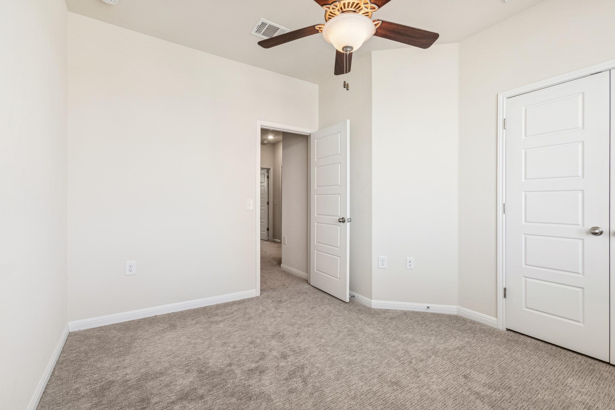 5913 Steep Cactus Trl #a Property Photo 12