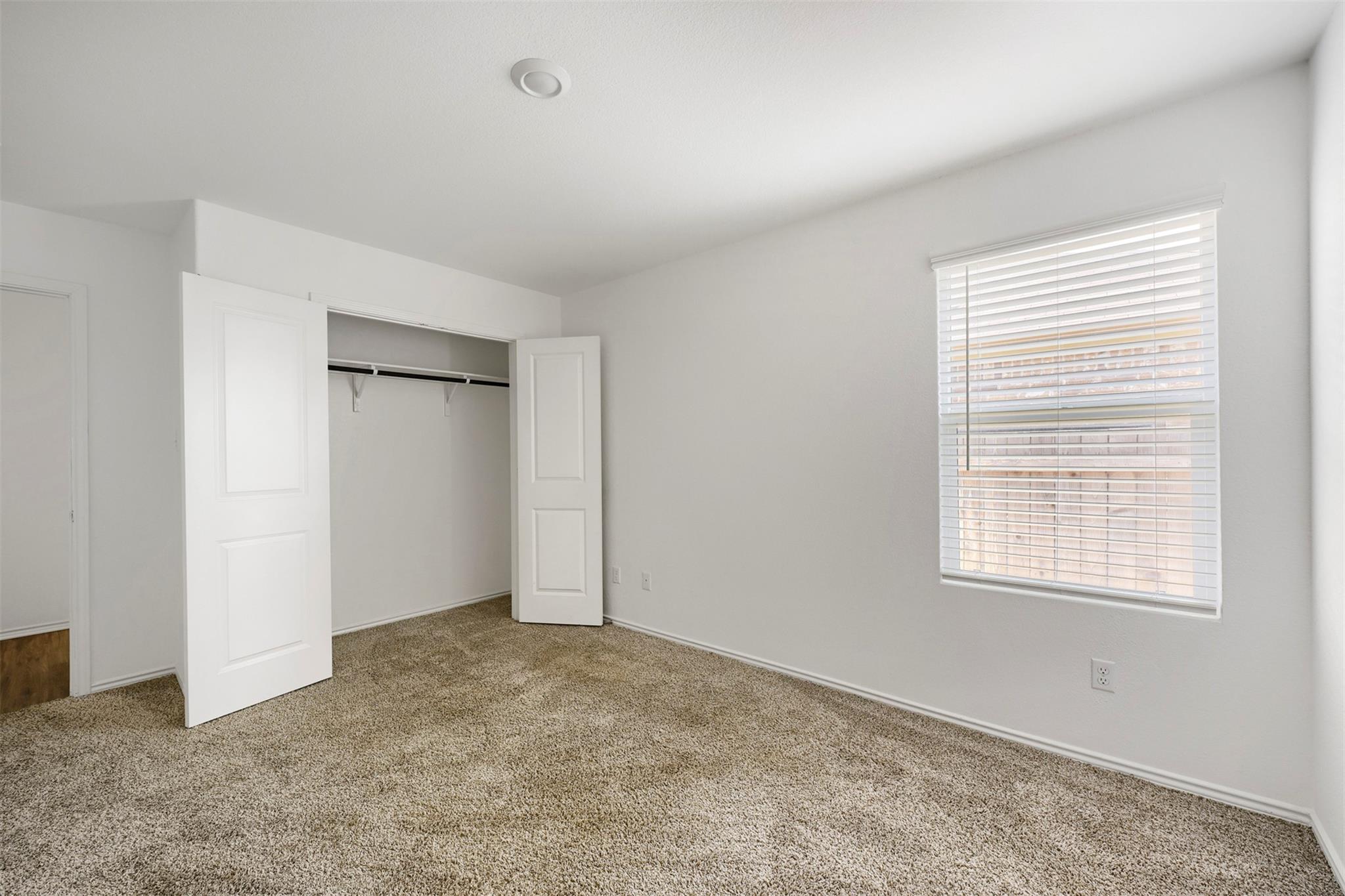 120 Milliner Loop Property Photo 10