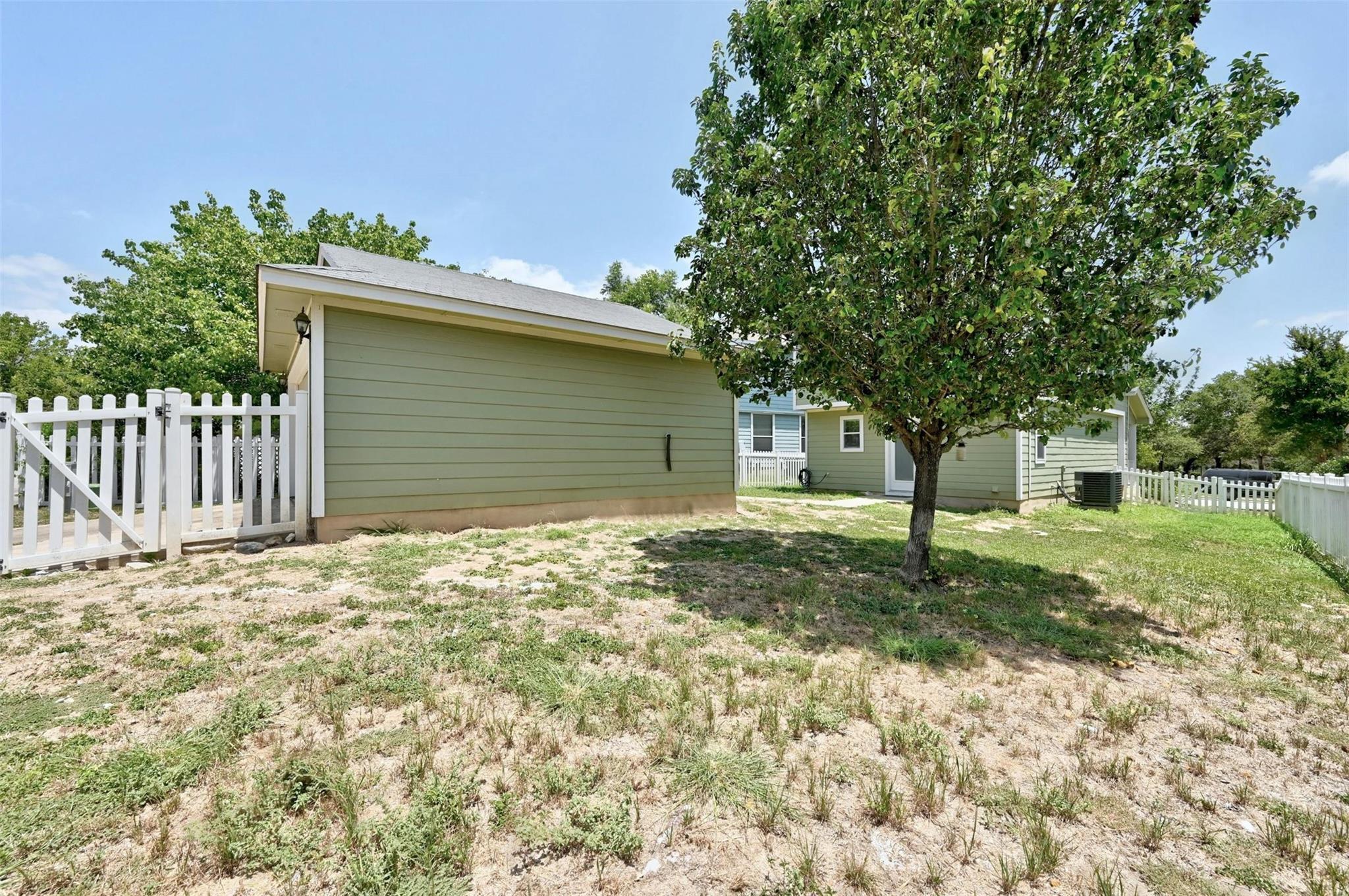173 Decker Property Photo 23