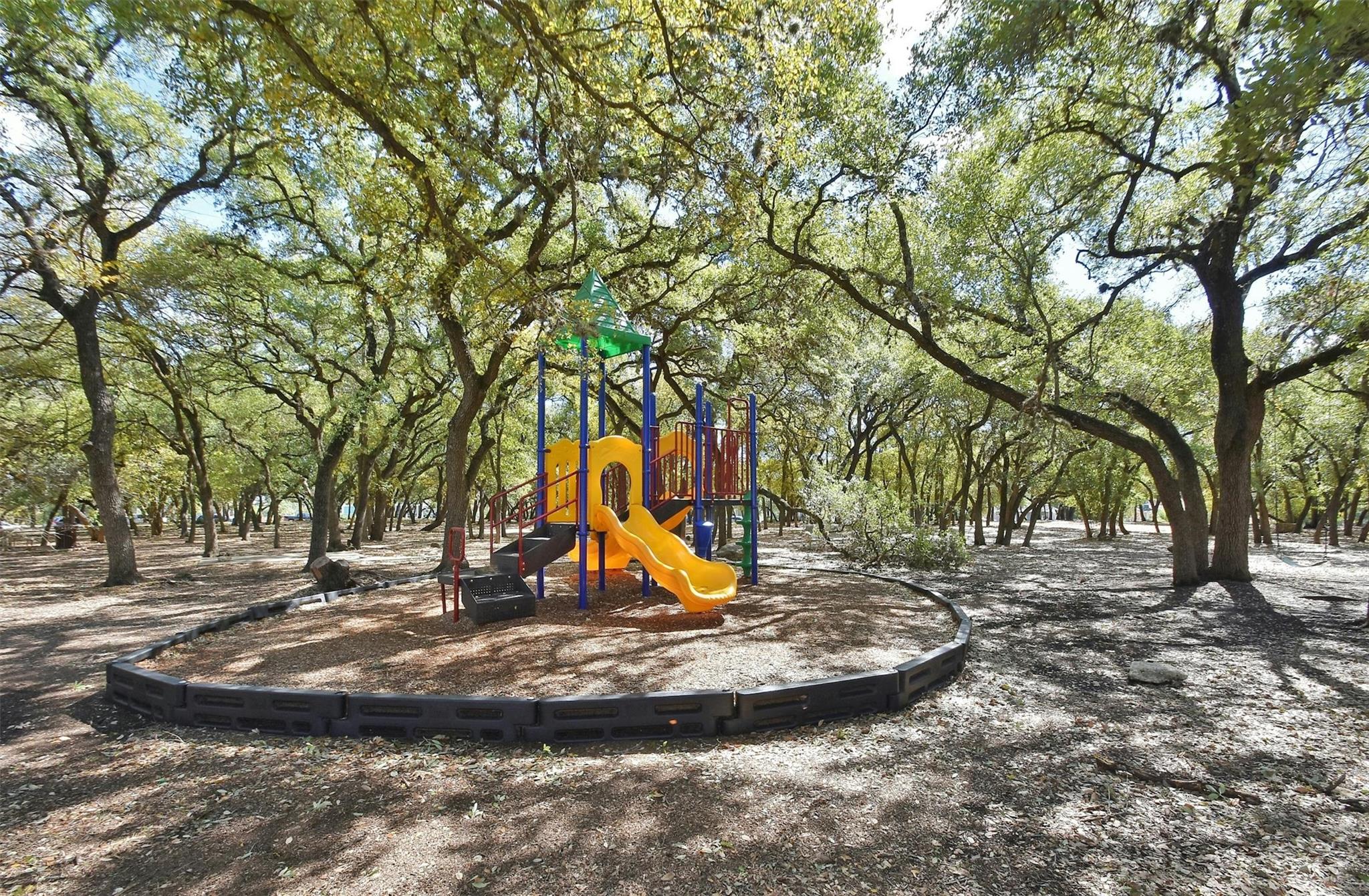 173 Decker Property Photo 28