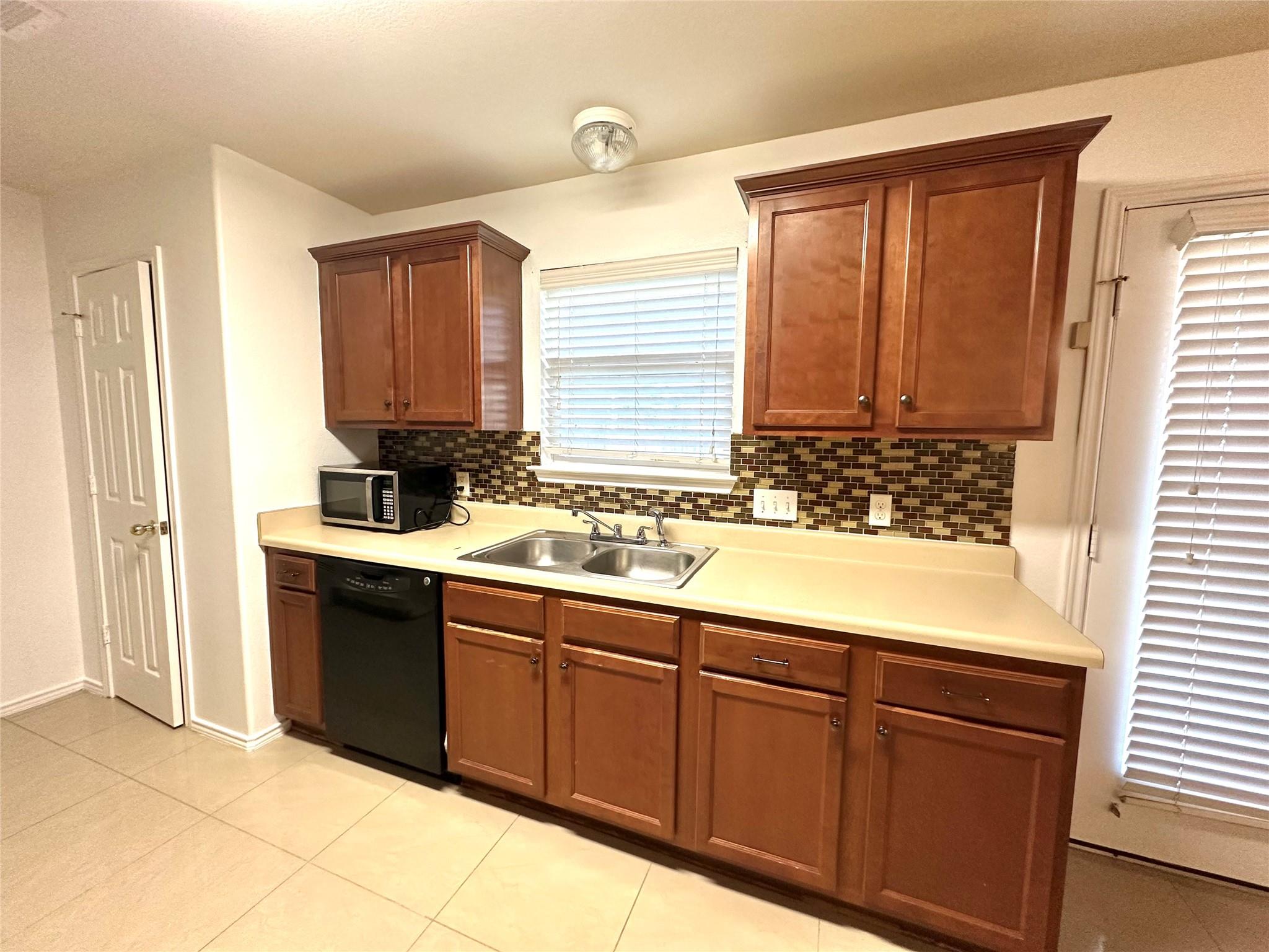 13412 Forest Sage St Property Photo 16
