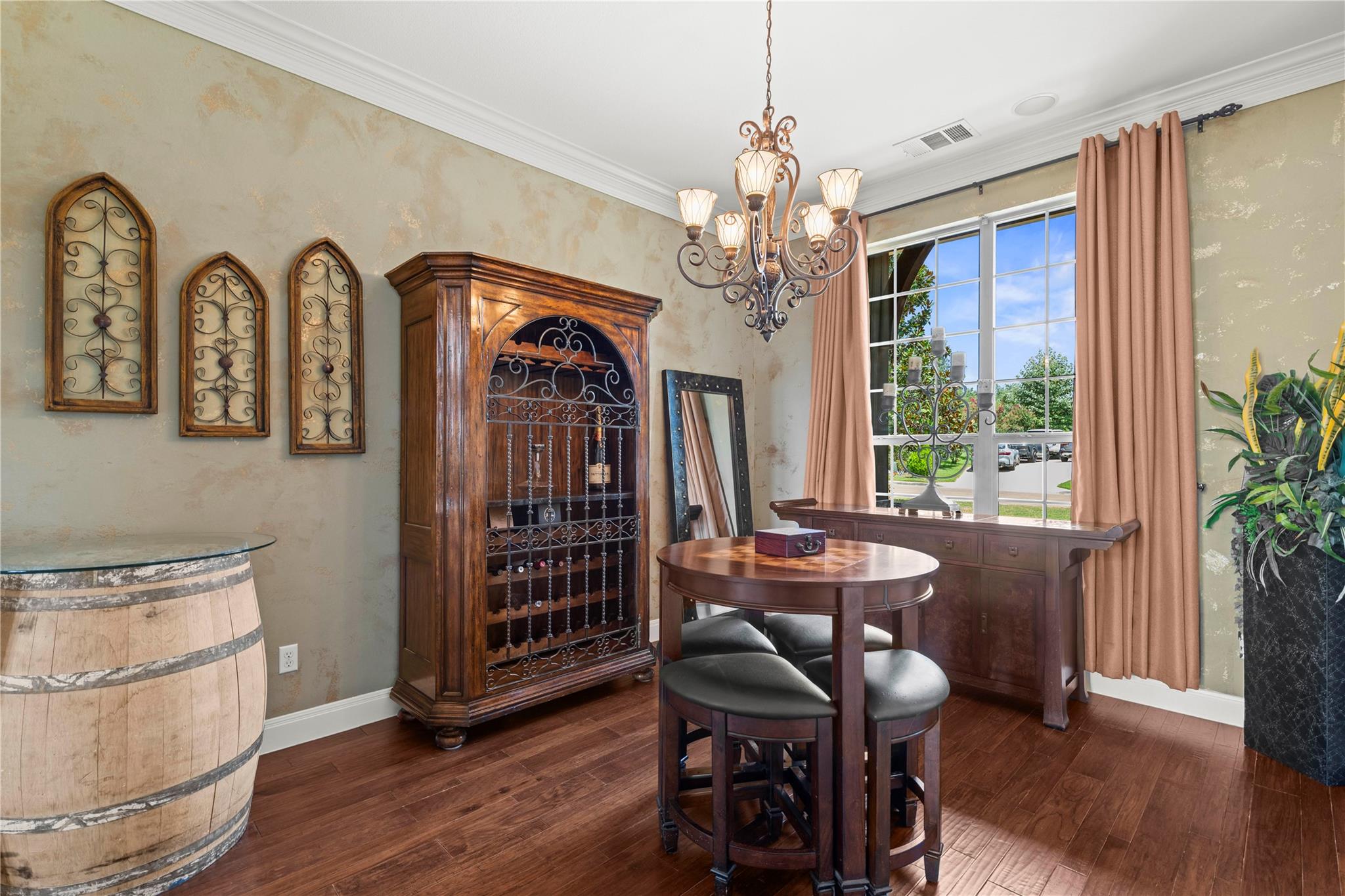 17112 Yellowstar Dr Property Photo 8