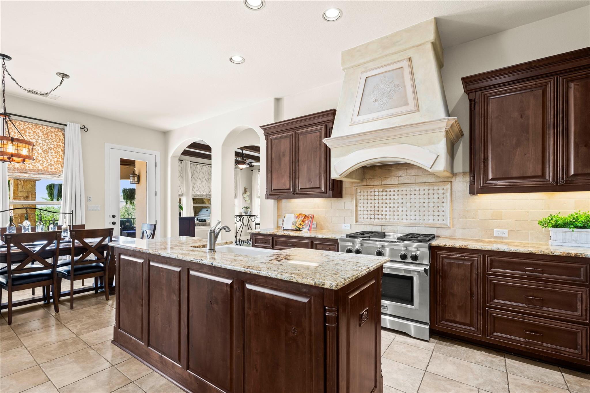 17112 Yellowstar Dr Property Photo 14