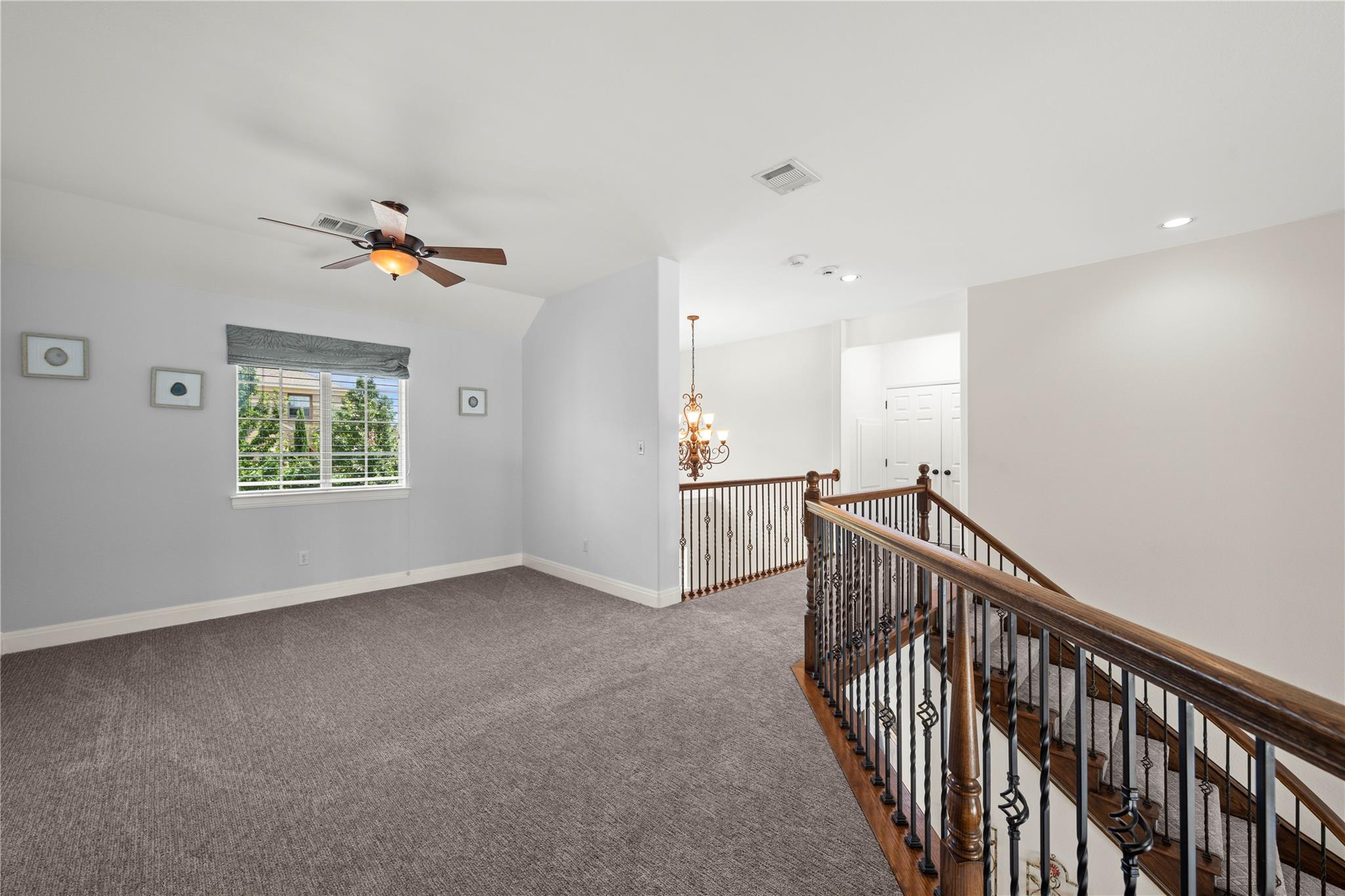 17112 Yellowstar Dr Property Photo 25