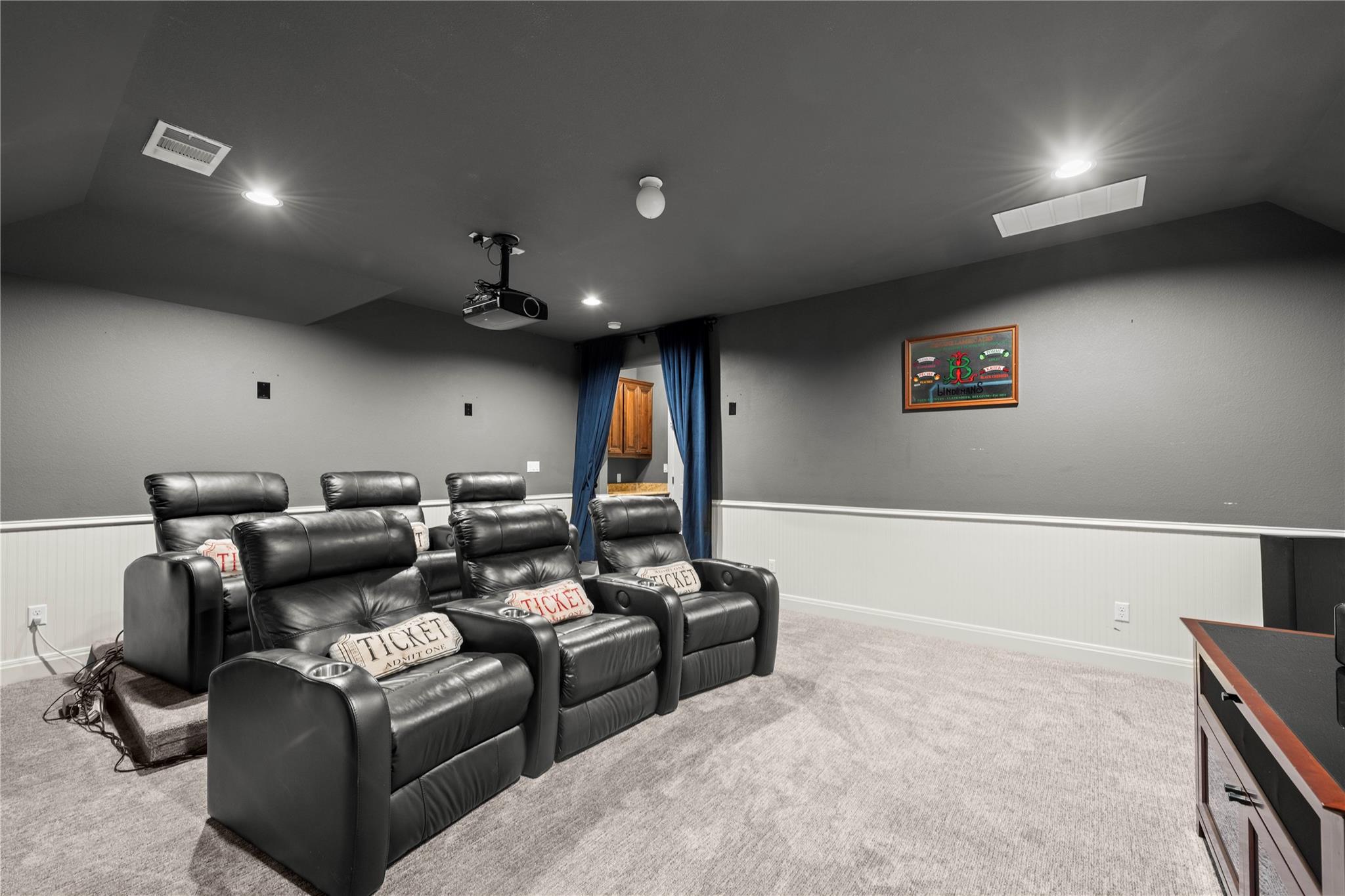 17112 Yellowstar Dr Property Photo 31