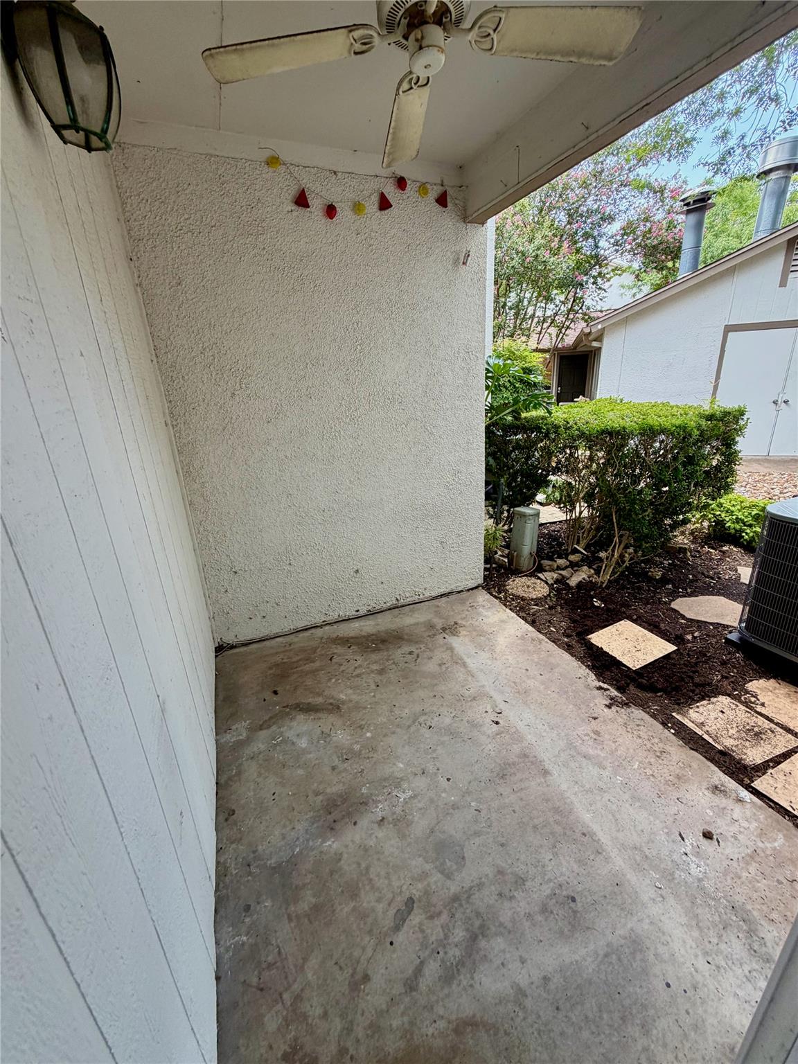 6910 Hart Ln #703 Property Photo 19