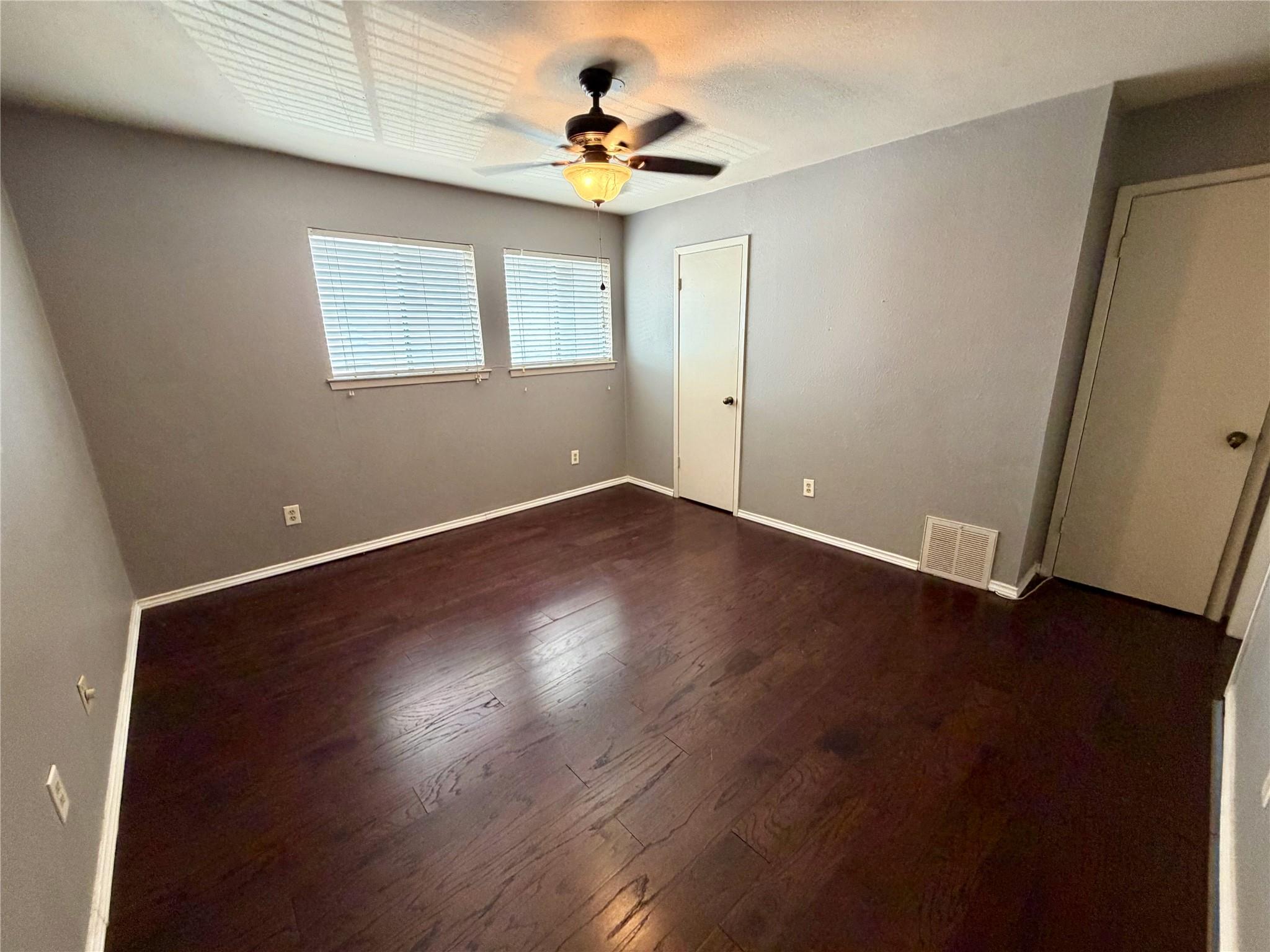 6910 Hart Ln #703 Property Photo 24