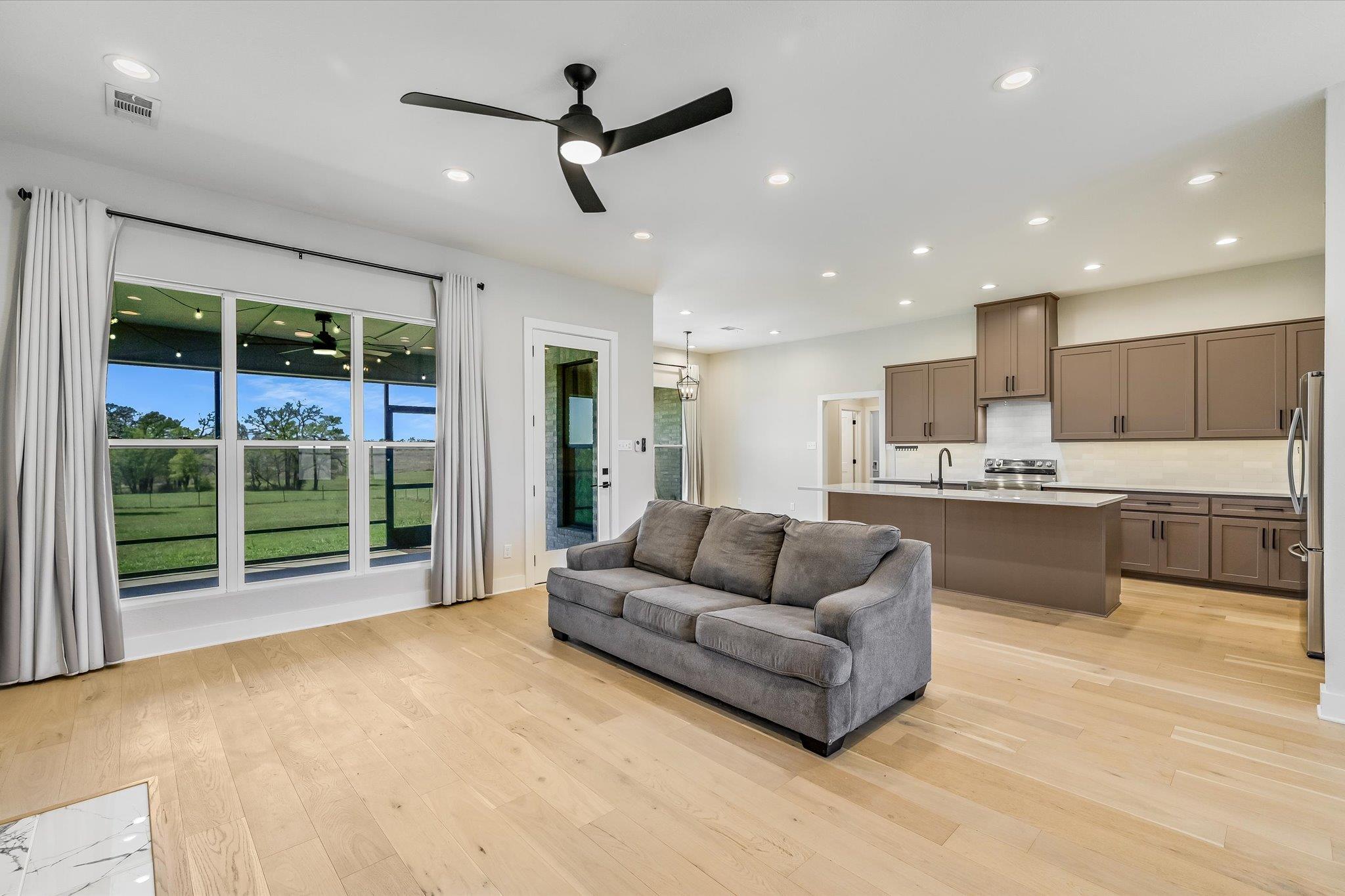6681464 Property Photo 2