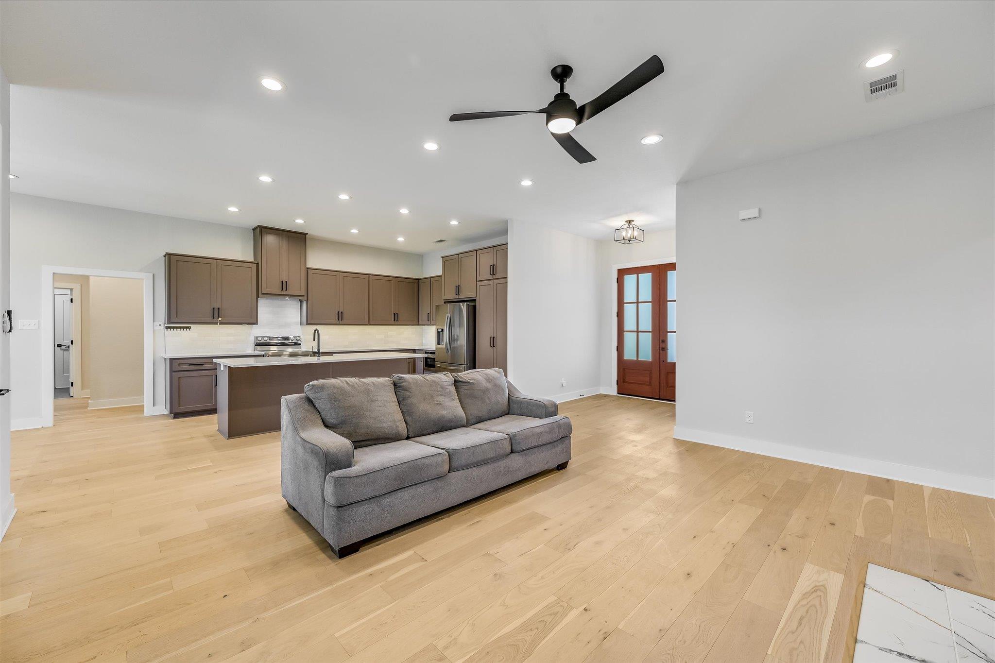 6681464 Property Photo 4