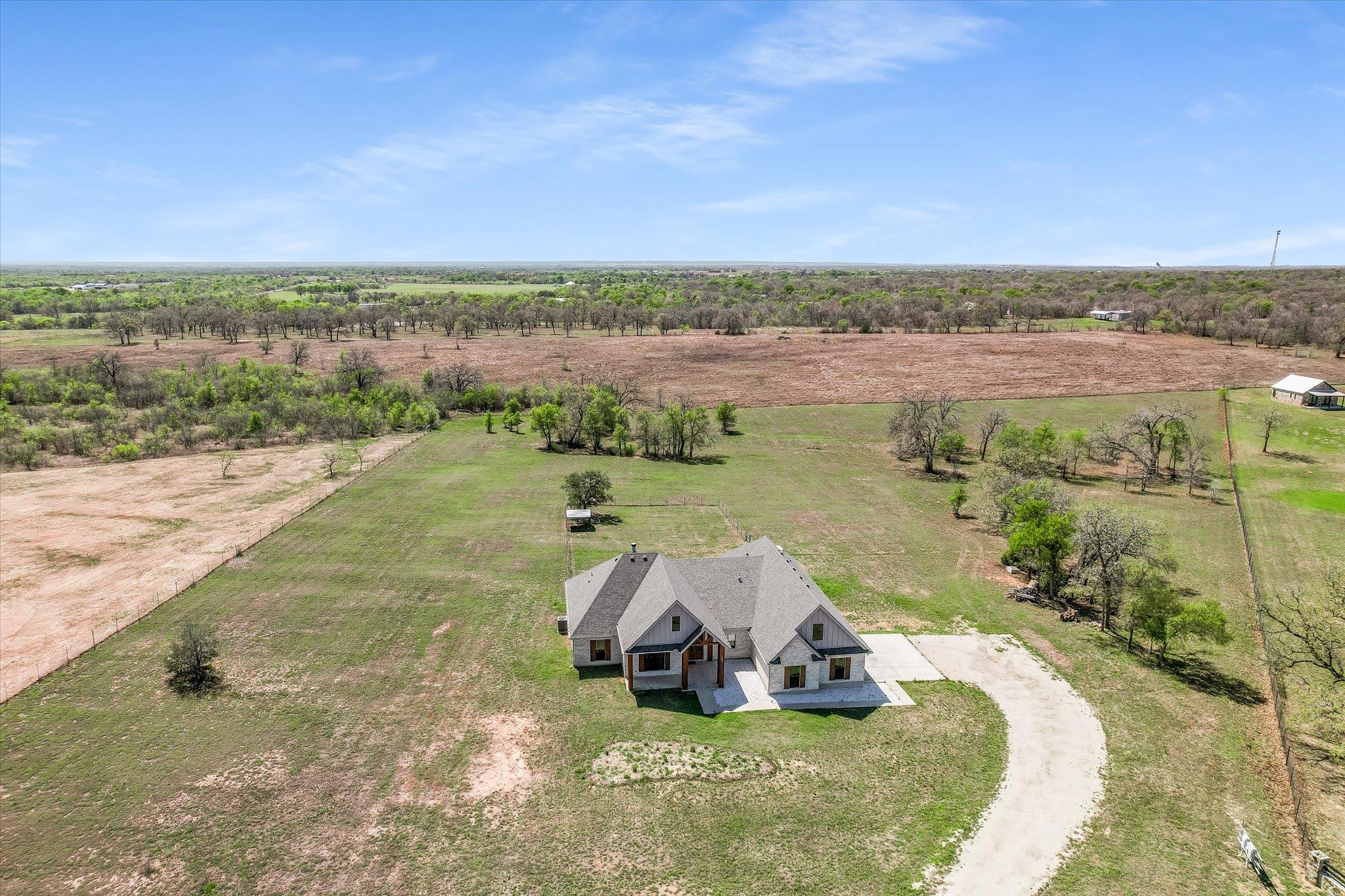 6681464 Property Photo 35
