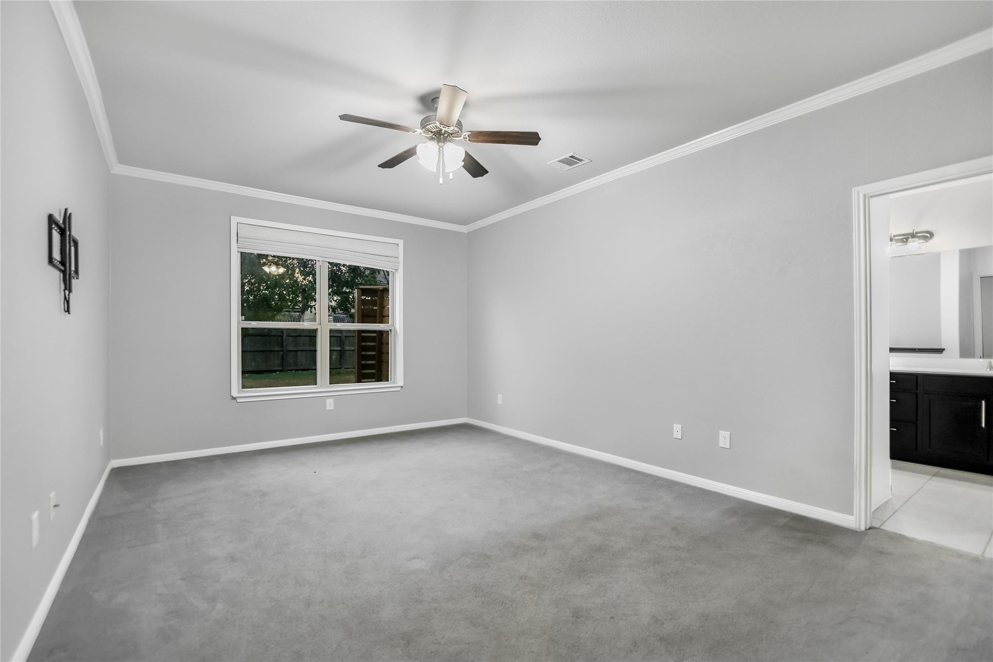 1913 Gabrielles Way Property Photo 11