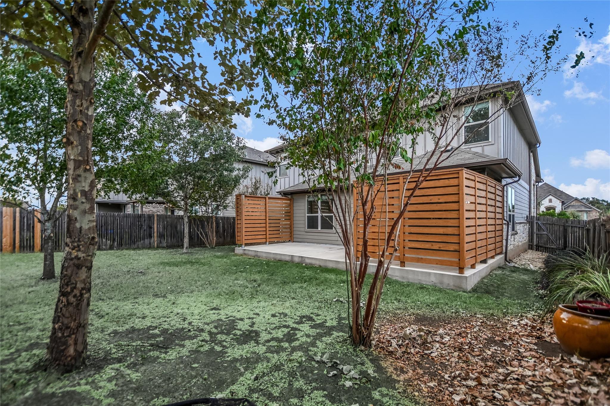 1913 Gabrielles Way Property Photo 30