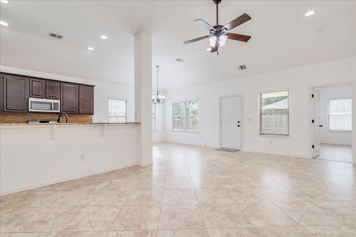 237 Evening Star None Property Photo 3