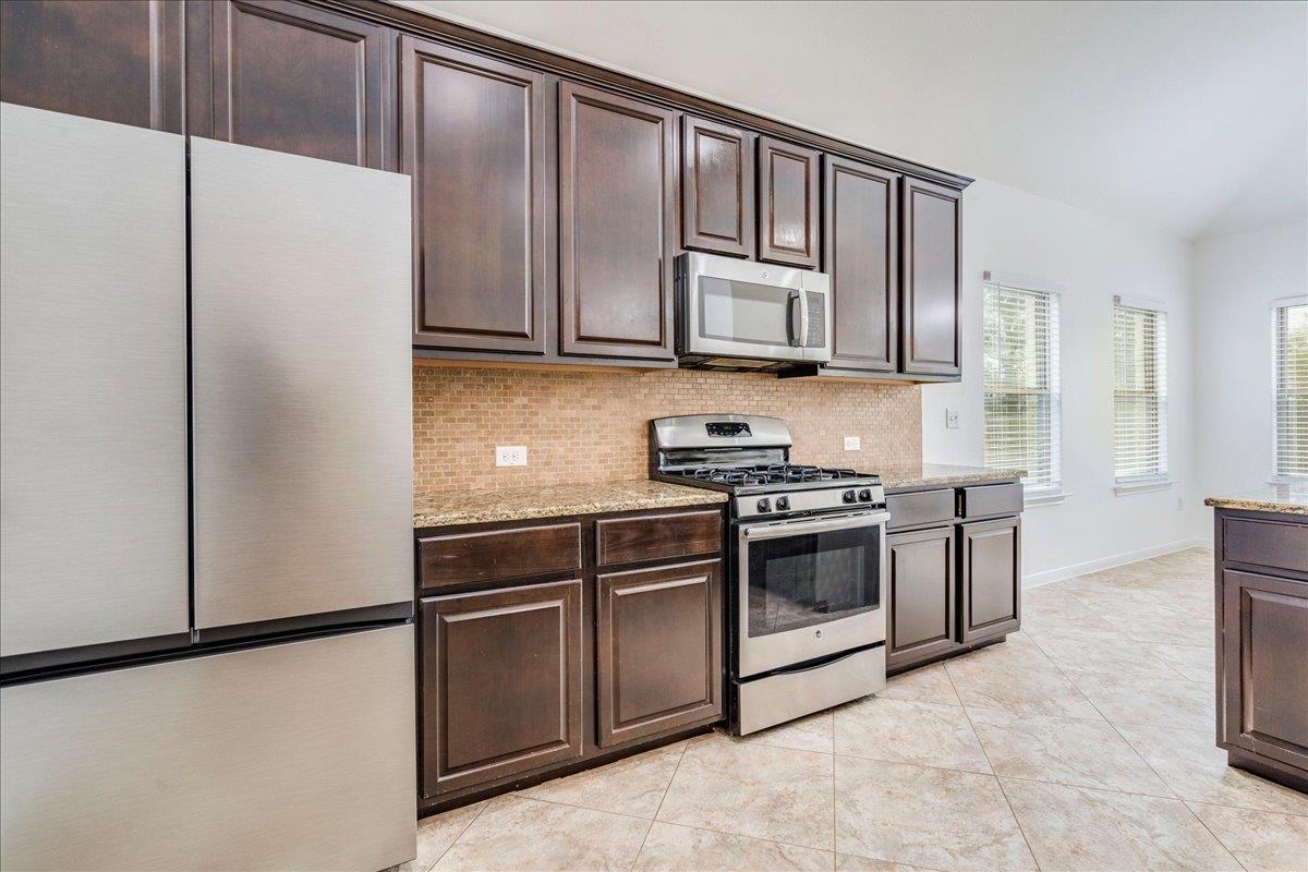 237 Evening Star None Property Photo 8