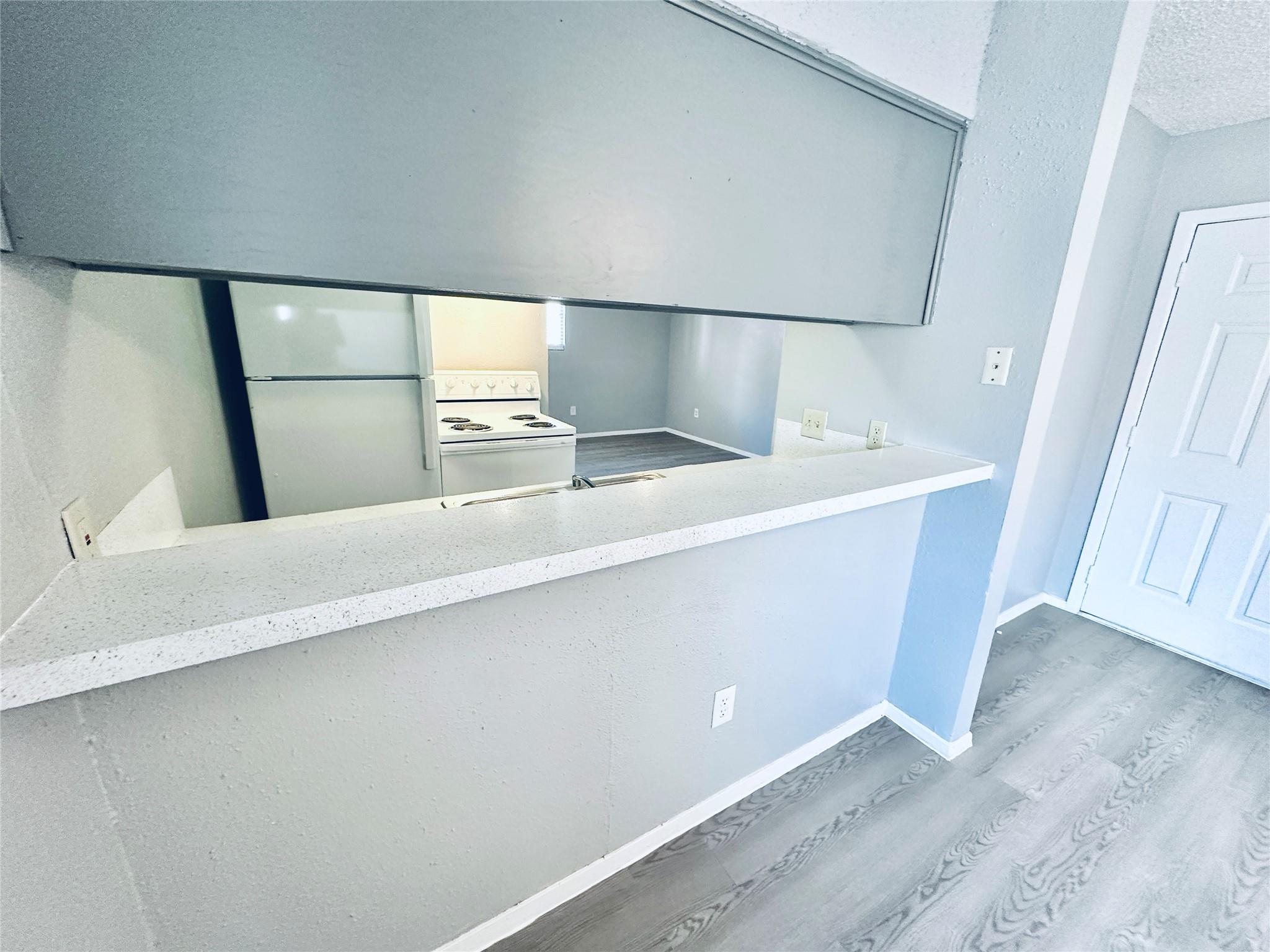 3702 S Second St #103 Property Photo 3