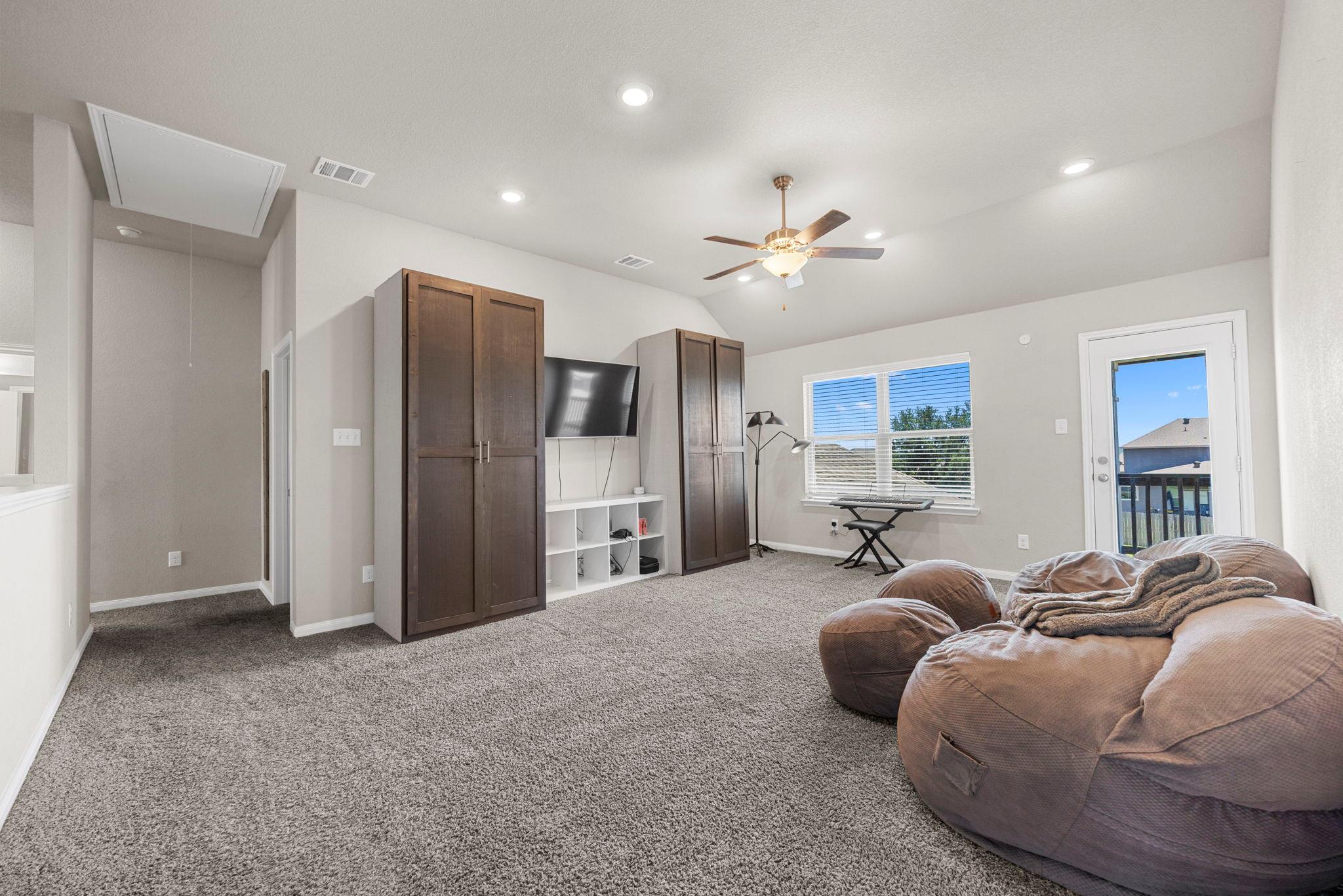 5030 Dickinson Loop Property Photo 24