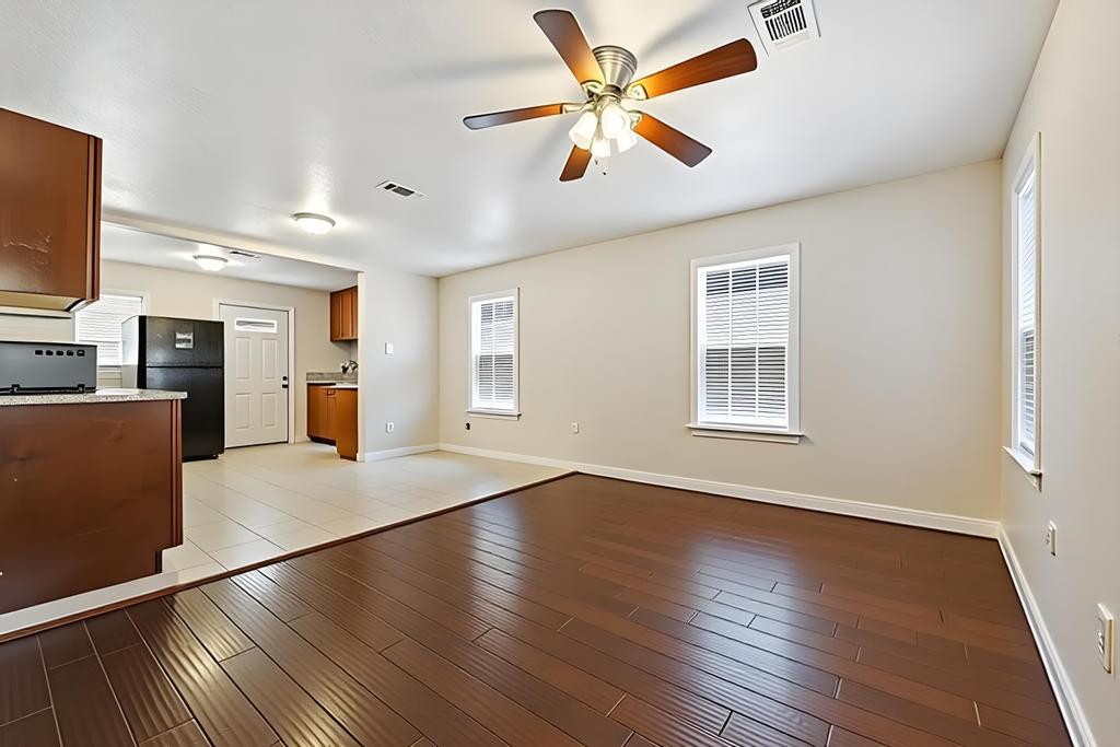 5309 Prock Ln Property Photo 6