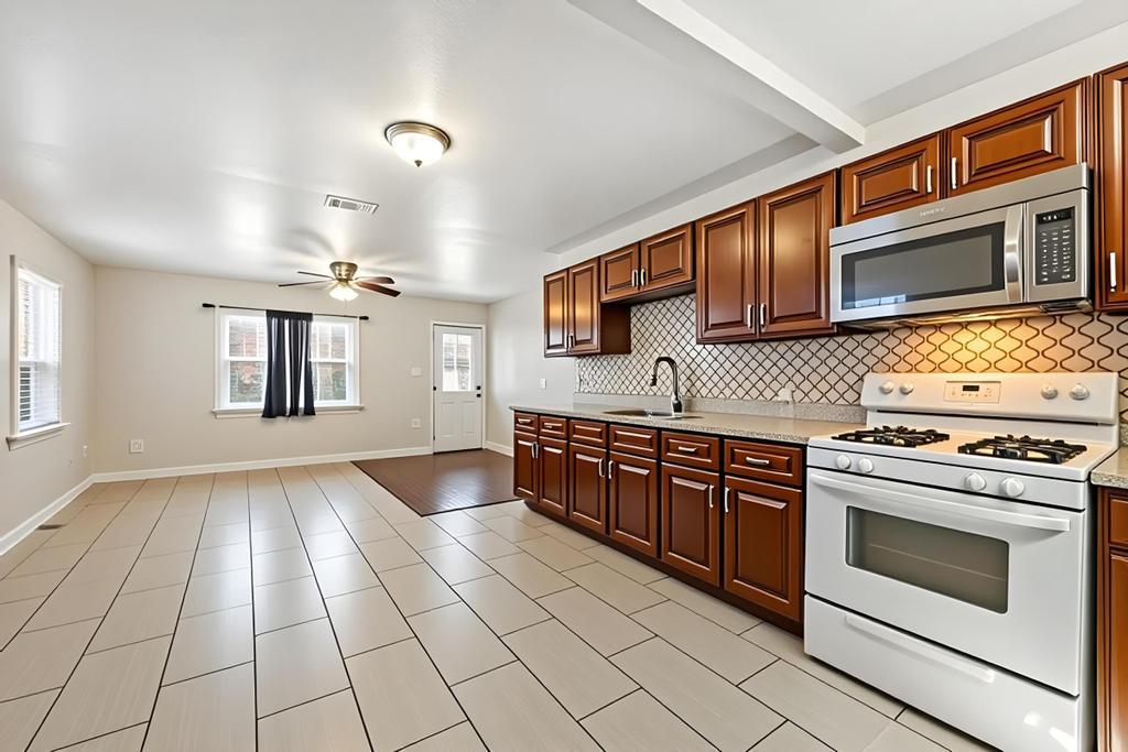 5309 Prock Ln Property Photo 7