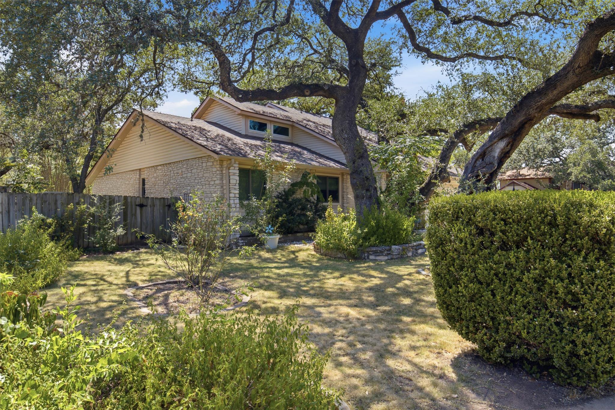 4605 Grider Pass Property Photo 5