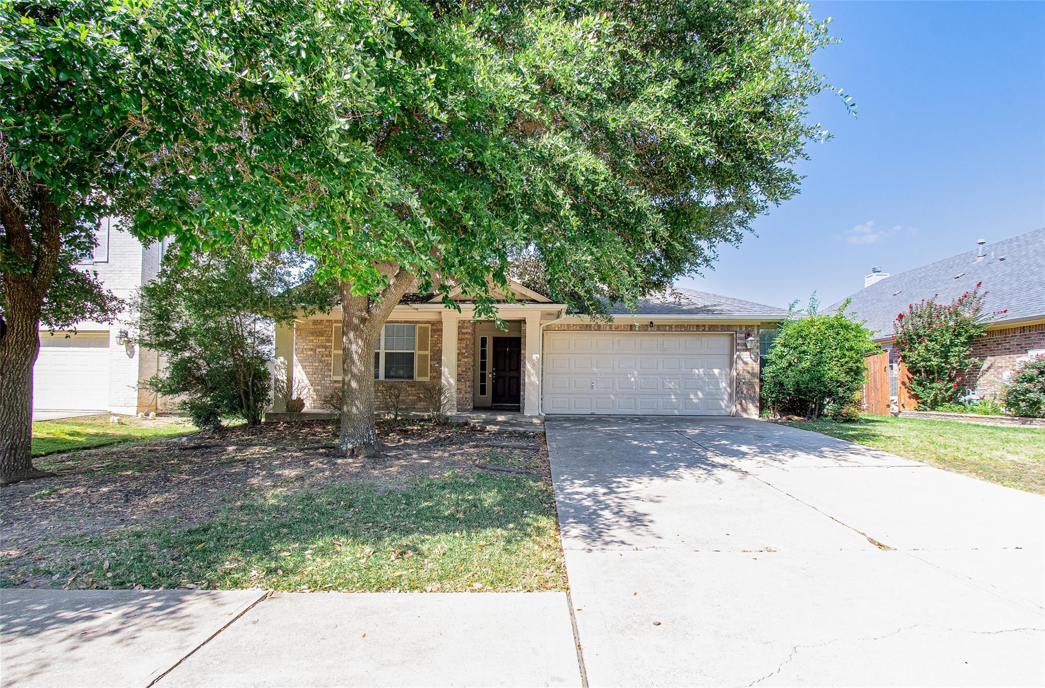 4193 Fairmeadow Dr Property Photo 1