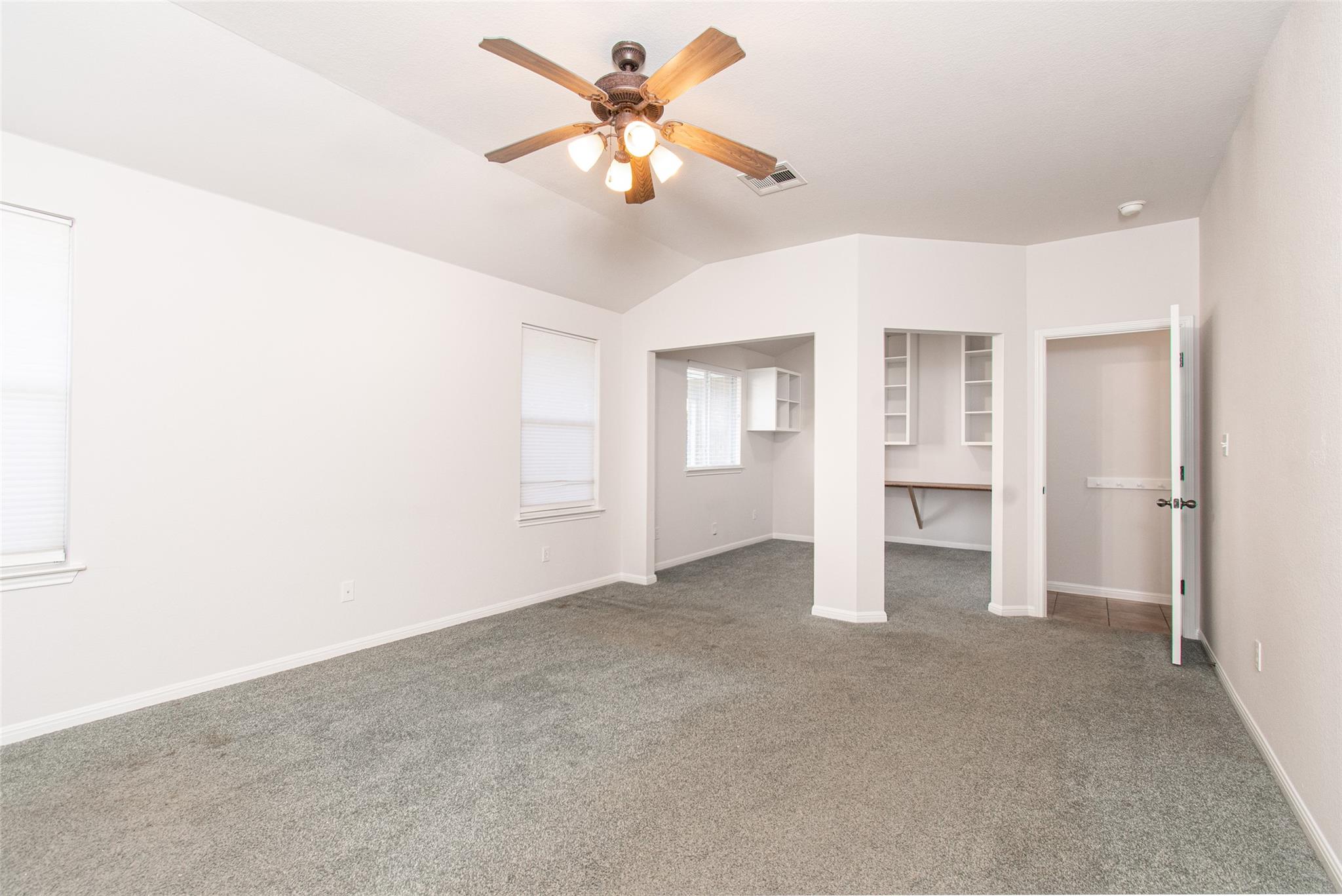 4193 Fairmeadow Dr Property Photo 10