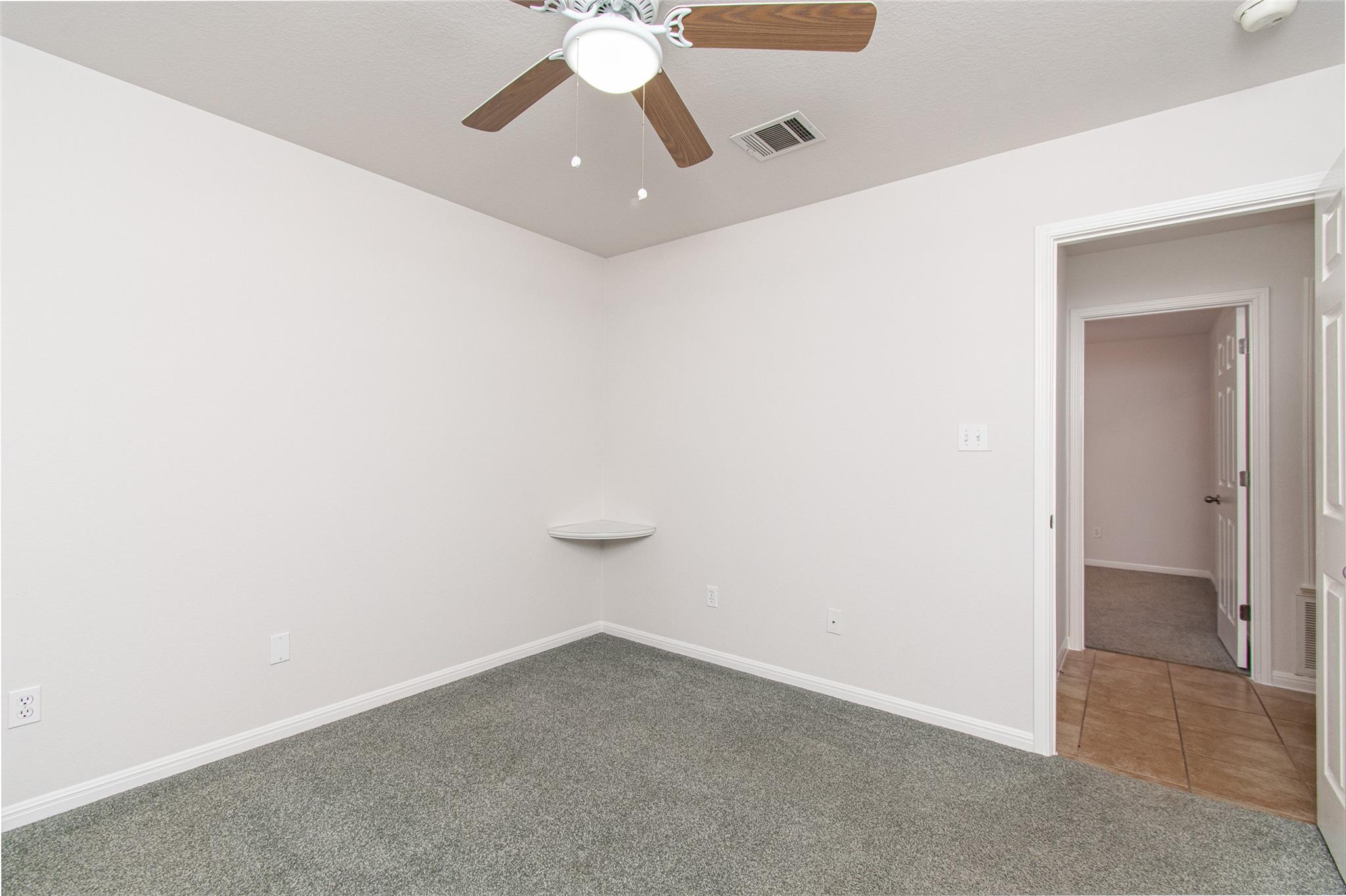 4193 Fairmeadow Dr Property Photo 16