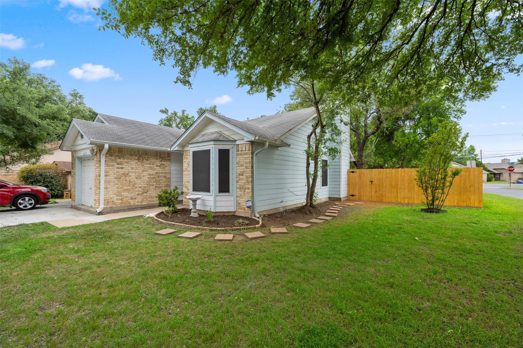 2625 Garrettson Dr B Property Photo 6
