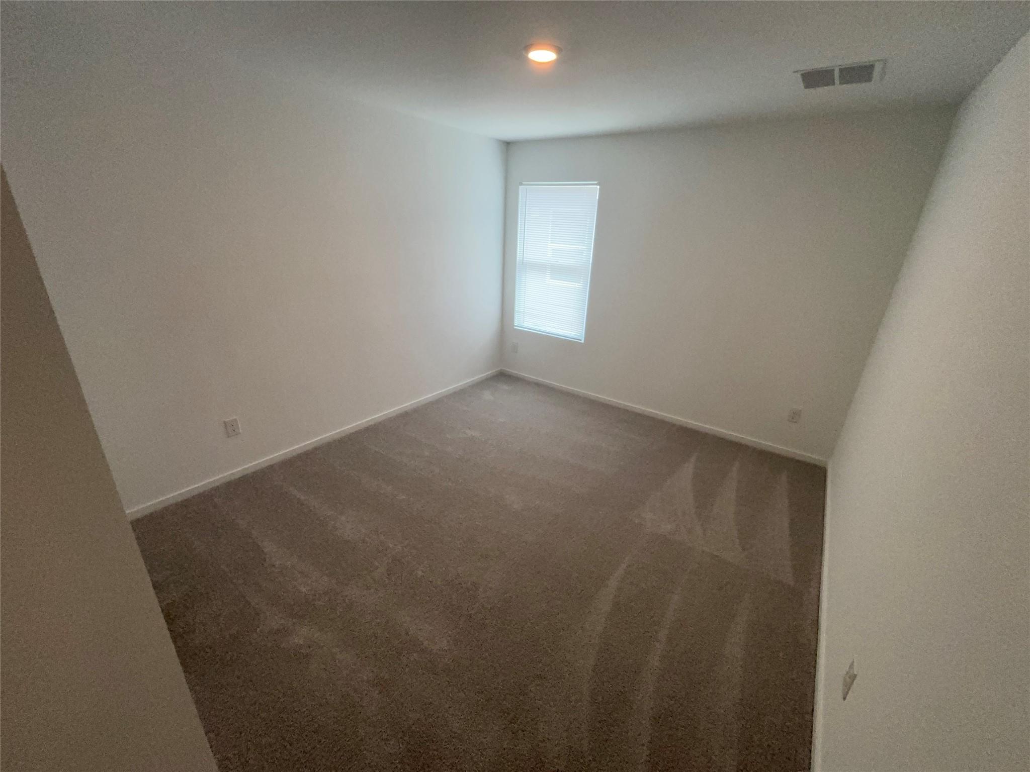121 Spotbill Ct Property Photo 6