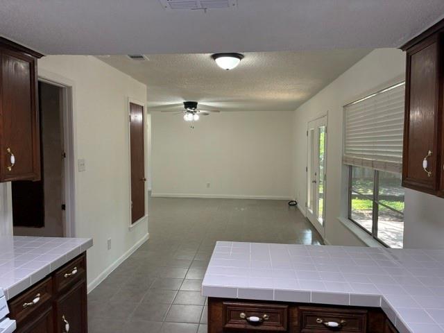 1507 Casey Ln Property Photo 4